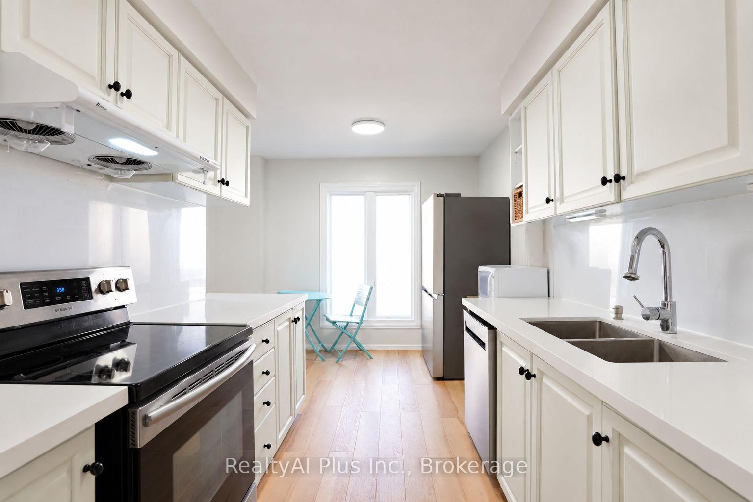 Photo 6 of Unit 9, 100 Burrows Hall Boulevard, Scarborough, Malvern — HOMEH