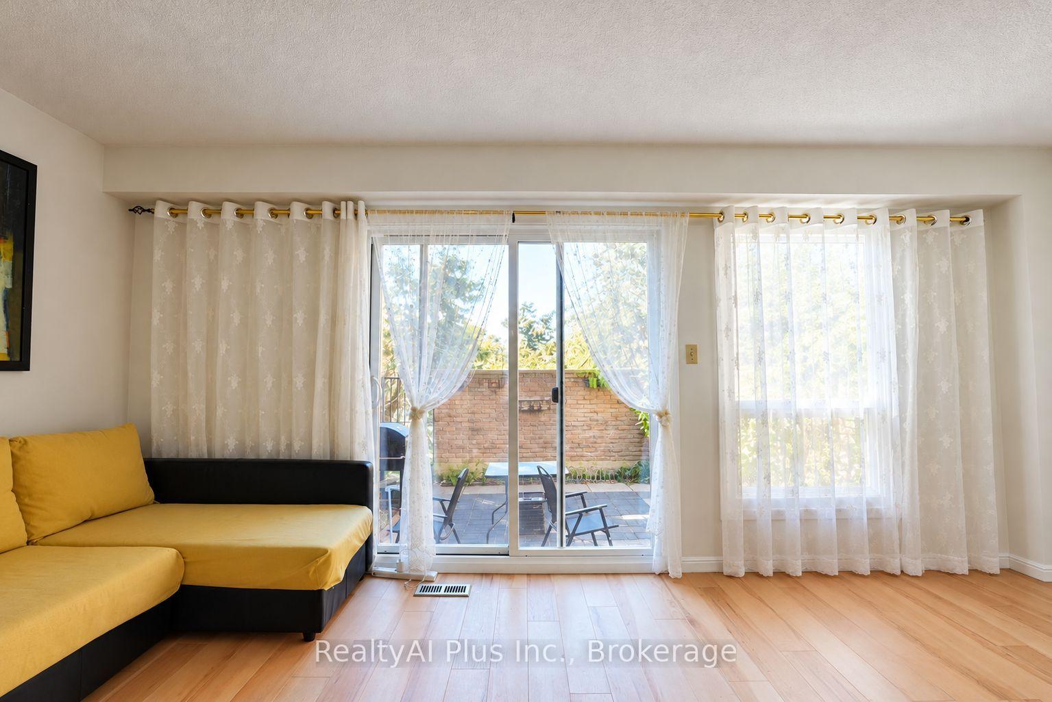 Photo 7 of Unit 9, 100 Burrows Hall Boulevard, Scarborough, Malvern — HOMEH