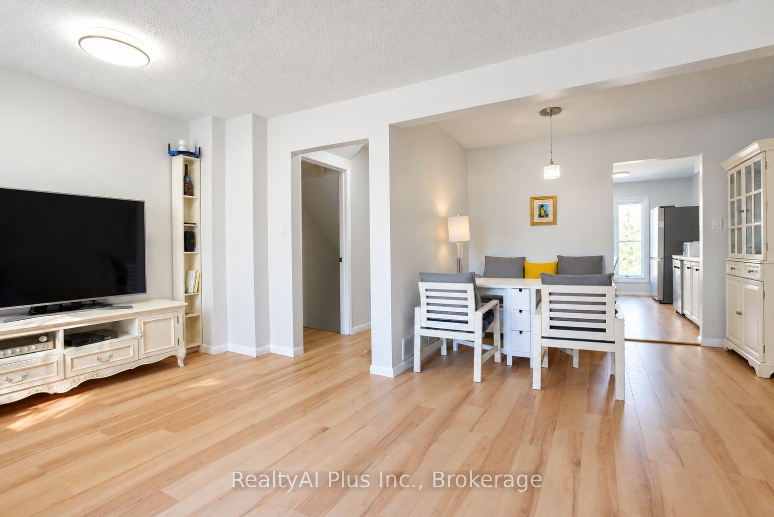 Photo 9 of Unit 9, 100 Burrows Hall Boulevard, Scarborough, Malvern — HOMEH