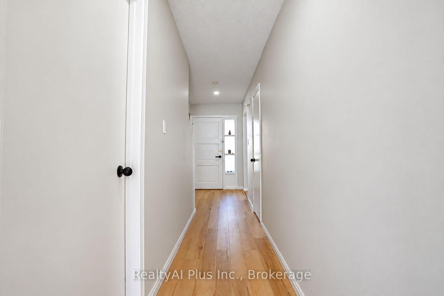 Photo 11 of Unit 9, 100 Burrows Hall Boulevard, Scarborough, Malvern — HOMEH