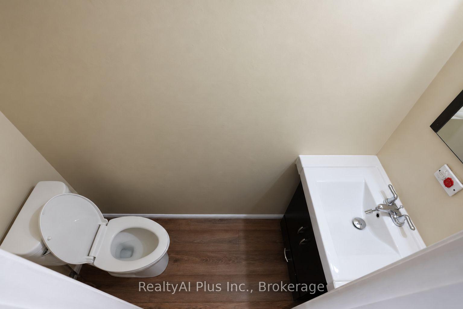 Photo 12 of Unit 9, 100 Burrows Hall Boulevard, Scarborough, Malvern — HOMEH