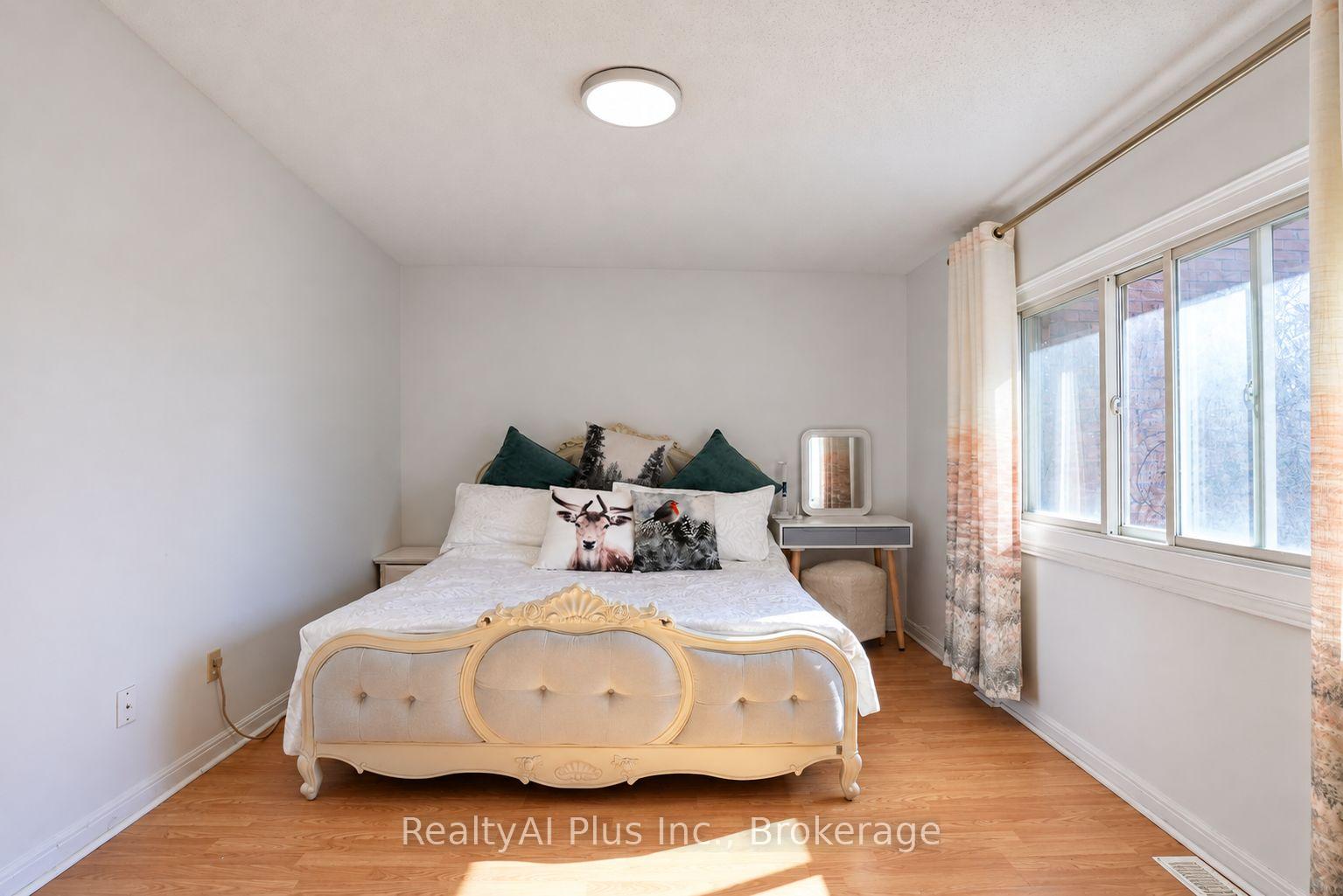 Photo 18 of Unit 9, 100 Burrows Hall Boulevard, Scarborough, Malvern — HOMEH