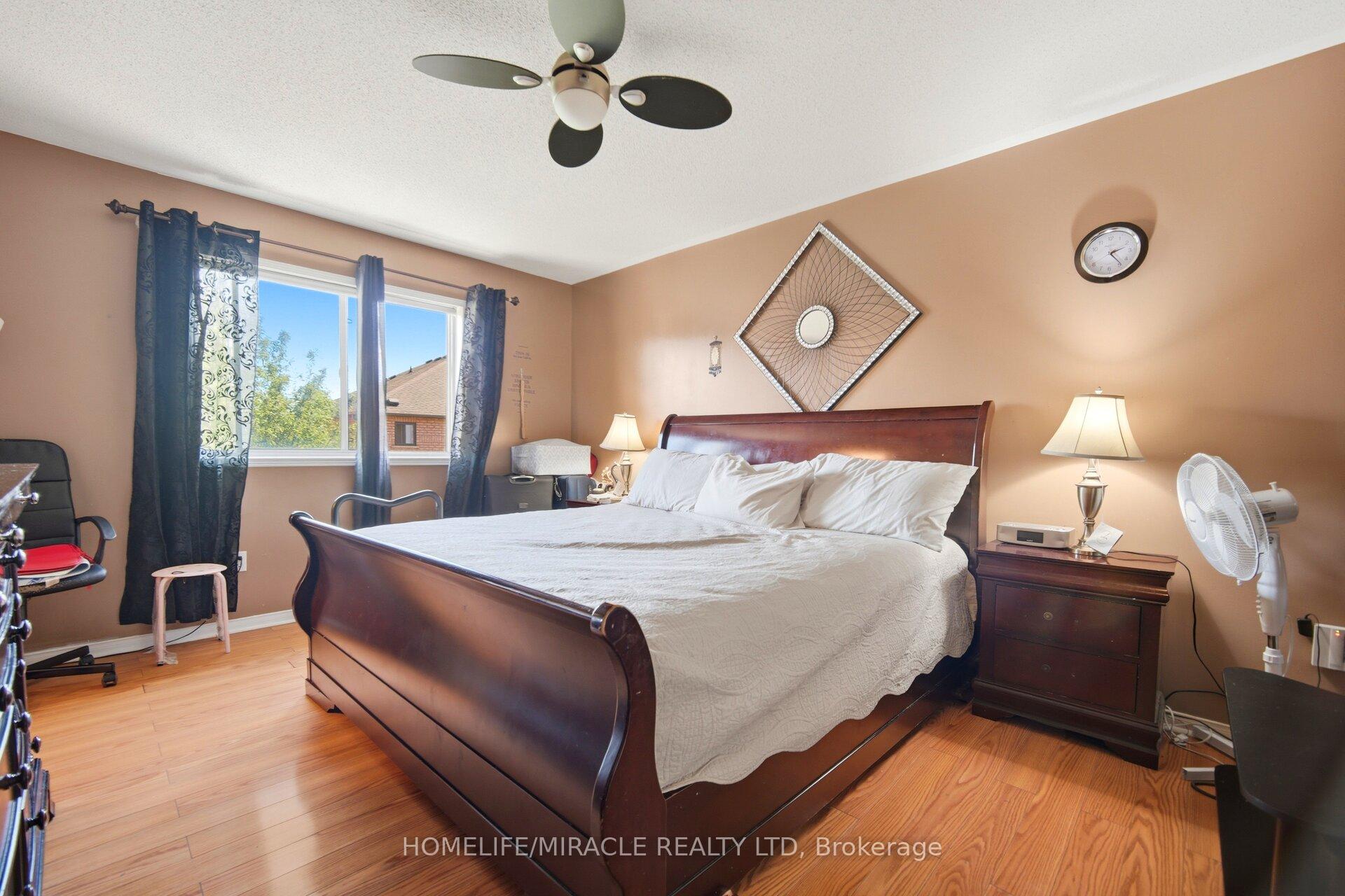 Photo 25 of 45 Ridgefield Court, Brampton, Vales of Castlemore — HOMEH