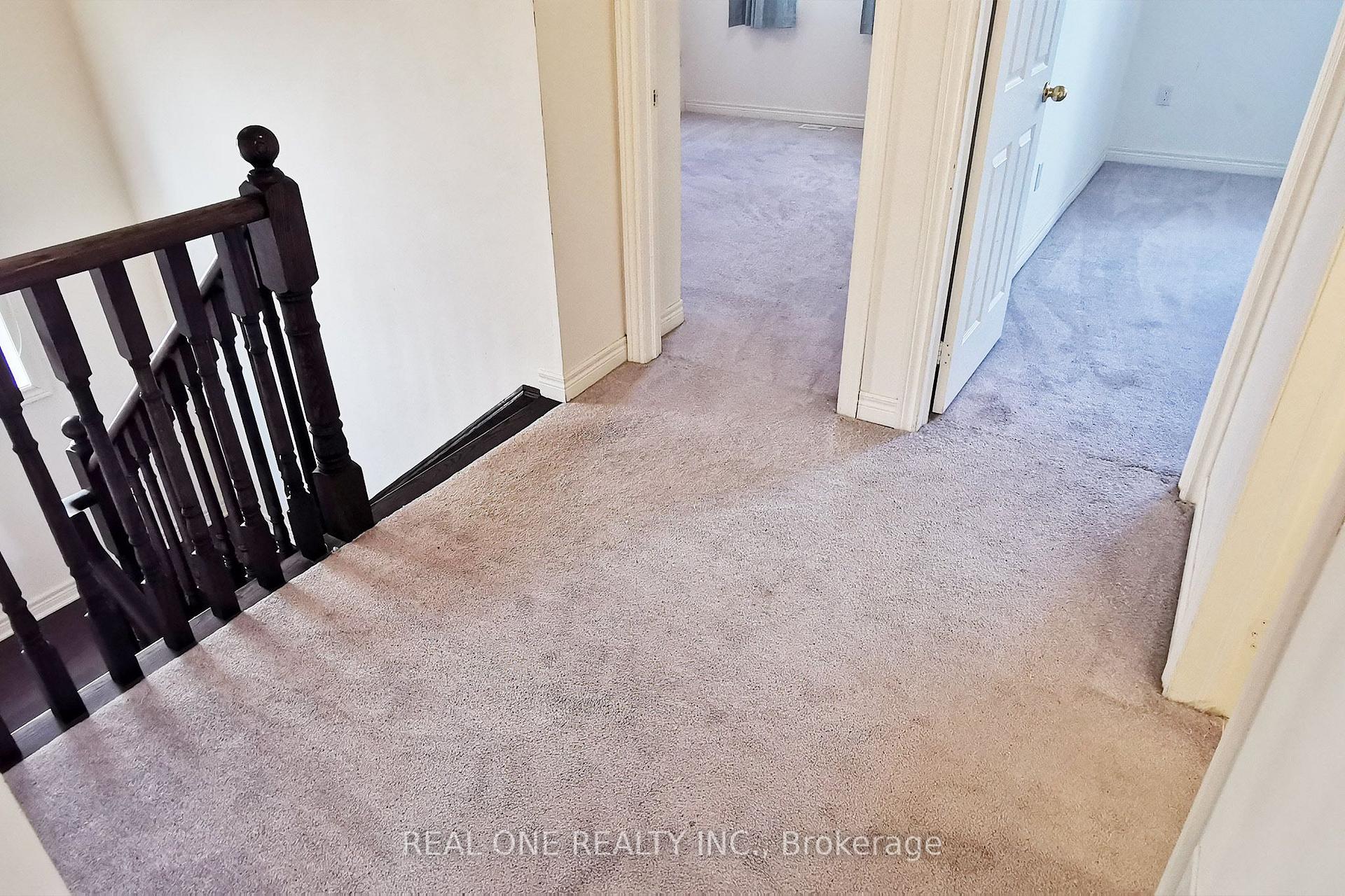 Photo 32 of 51 Kavanagh Avenue, East Gwillimbury, Sharon — HOMEH