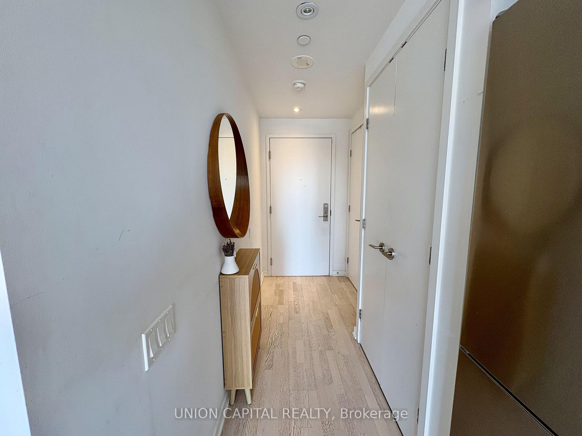 Photo 11 of Unit 1404, 60 Colborne Street, Toronto, Church-Yonge Corridor — HOMEH
