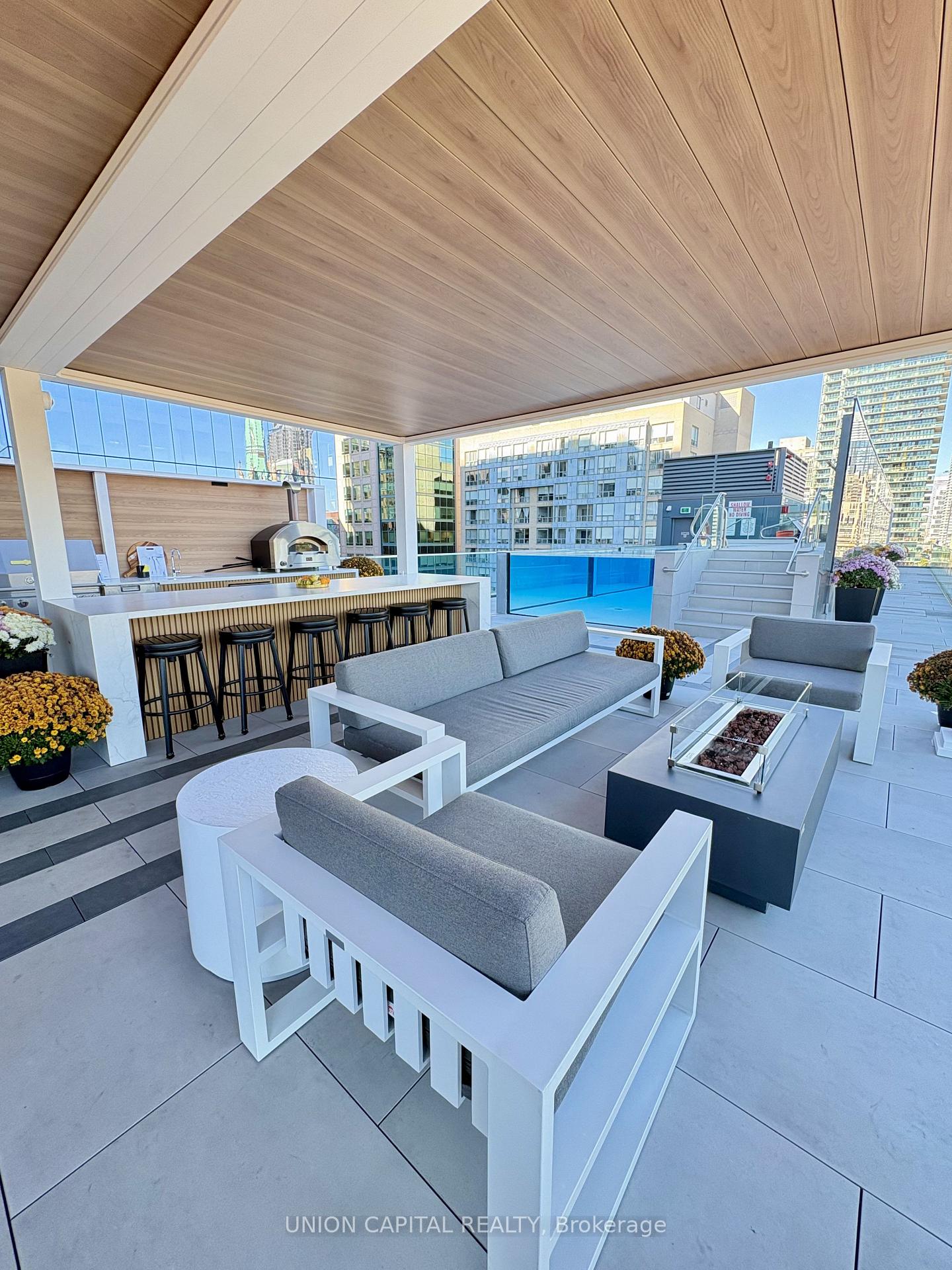 Photo 15 of Unit 1404, 60 Colborne Street, Toronto, Church-Yonge Corridor — HOMEH