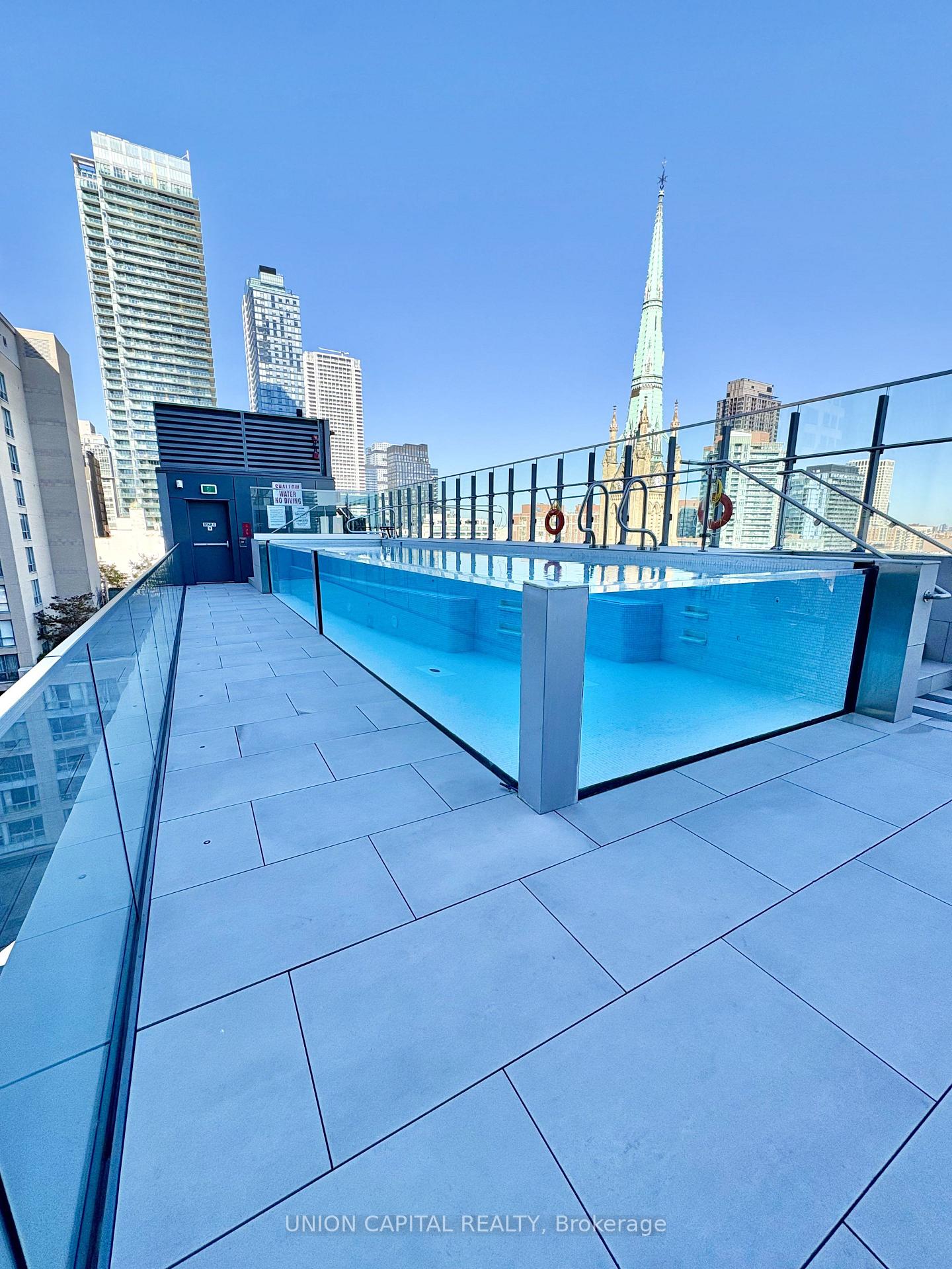 Photo 18 of Unit 1404, 60 Colborne Street, Toronto, Church-Yonge Corridor — HOMEH
