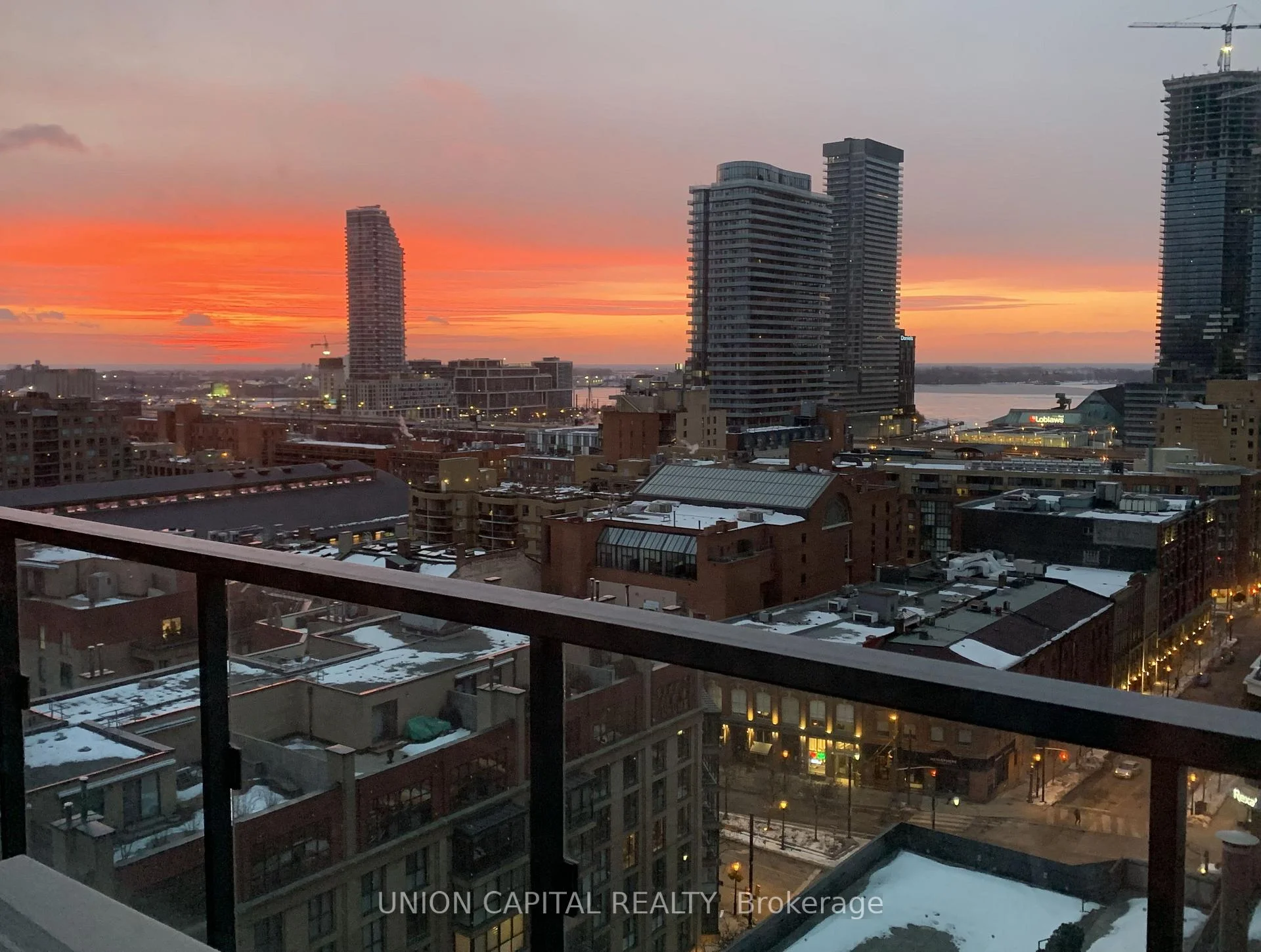 Photo 13 of Unit 1404, 60 Colborne Street, Toronto, Church-Yonge Corridor — HOMEH