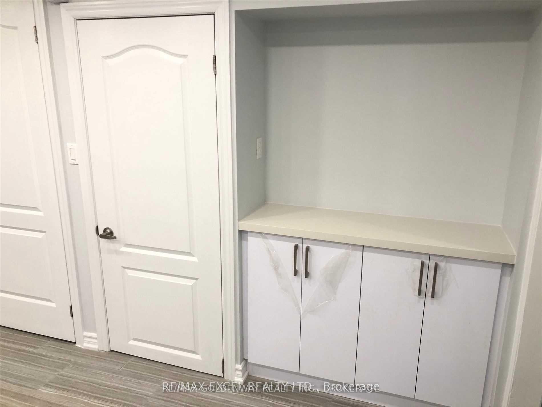 Photo 16 of Unit Bsmt, 30 Hazelnut Crescent, North York, Pleasant View — HOMEH