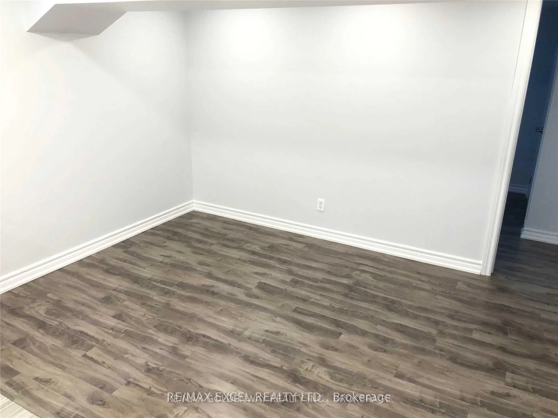 Photo 11 of Unit Bsmt, 30 Hazelnut Crescent, North York, Pleasant View — HOMEH