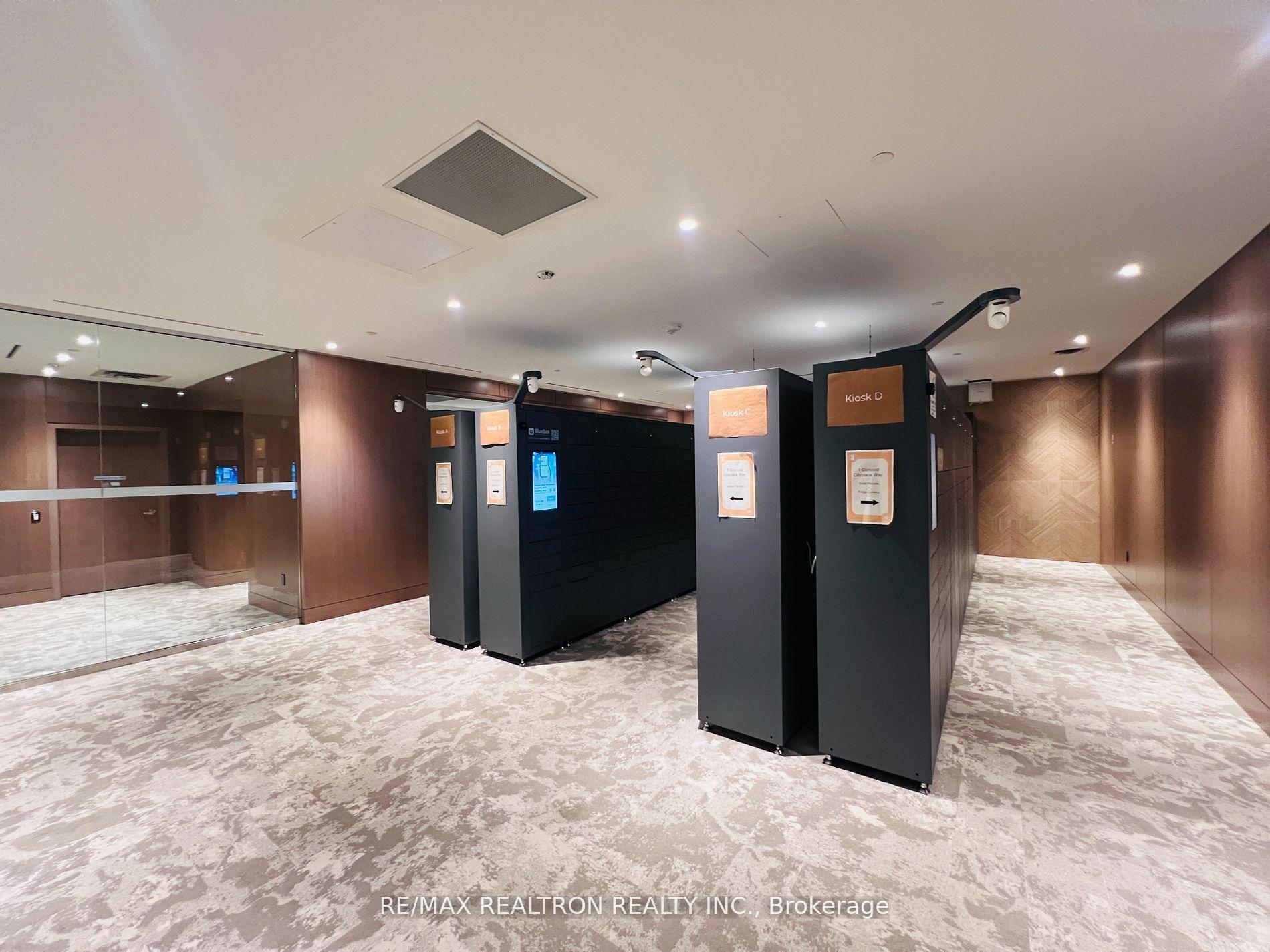 Photo 38 of Unit 5607, 1 Concord Cityplace Way, Toronto, Waterfront Communities — HOMEH