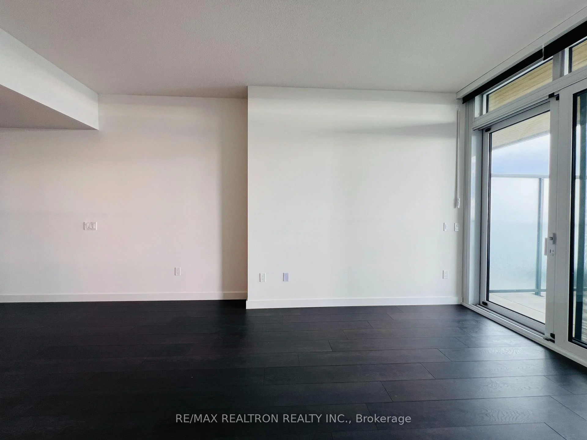 Photo 20 of Unit 5607, 1 Concord Cityplace Way, Toronto, Waterfront Communities — HOMEH