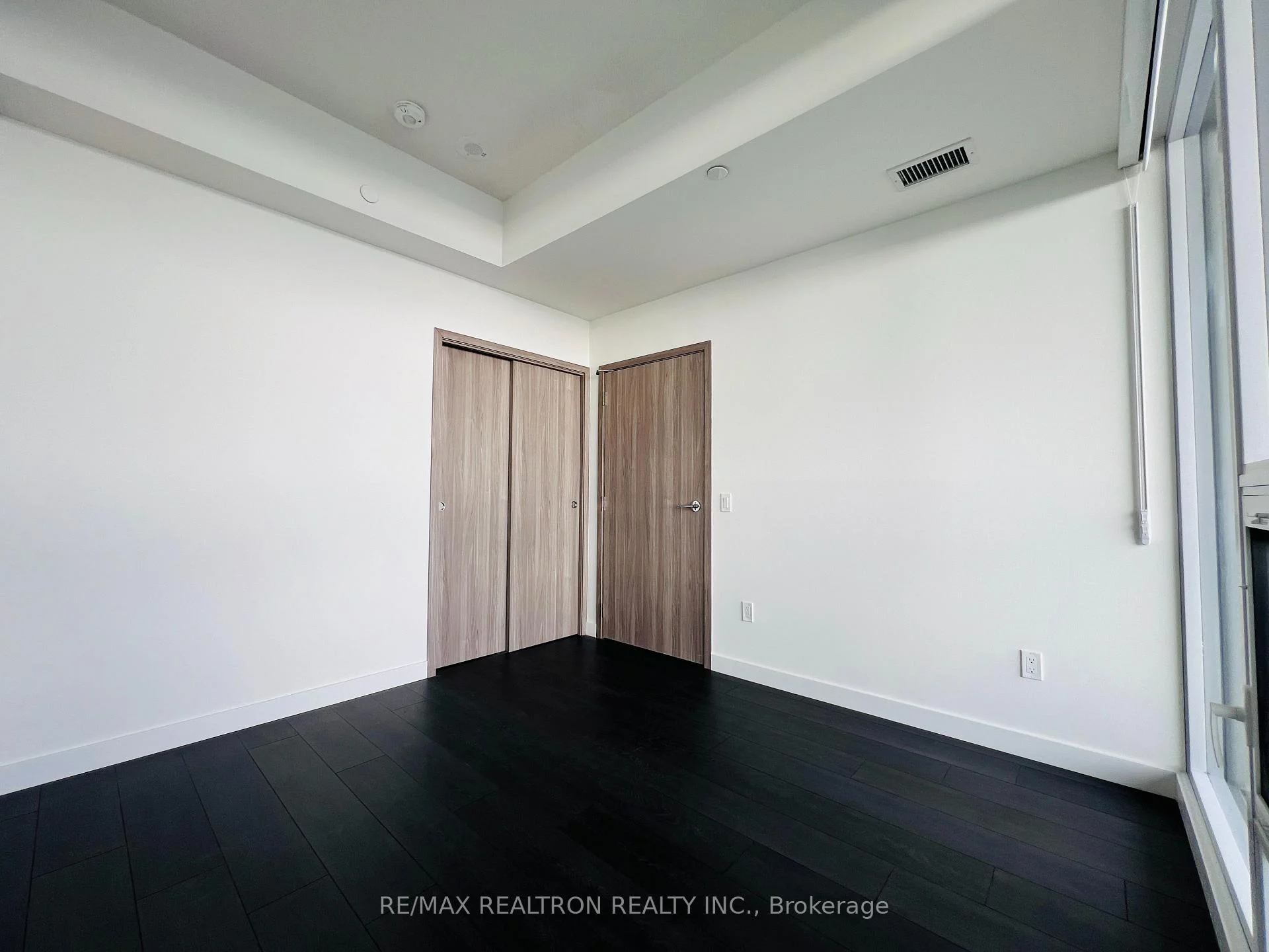 Photo 25 of Unit 5607, 1 Concord Cityplace Way, Toronto, Waterfront Communities — HOMEH