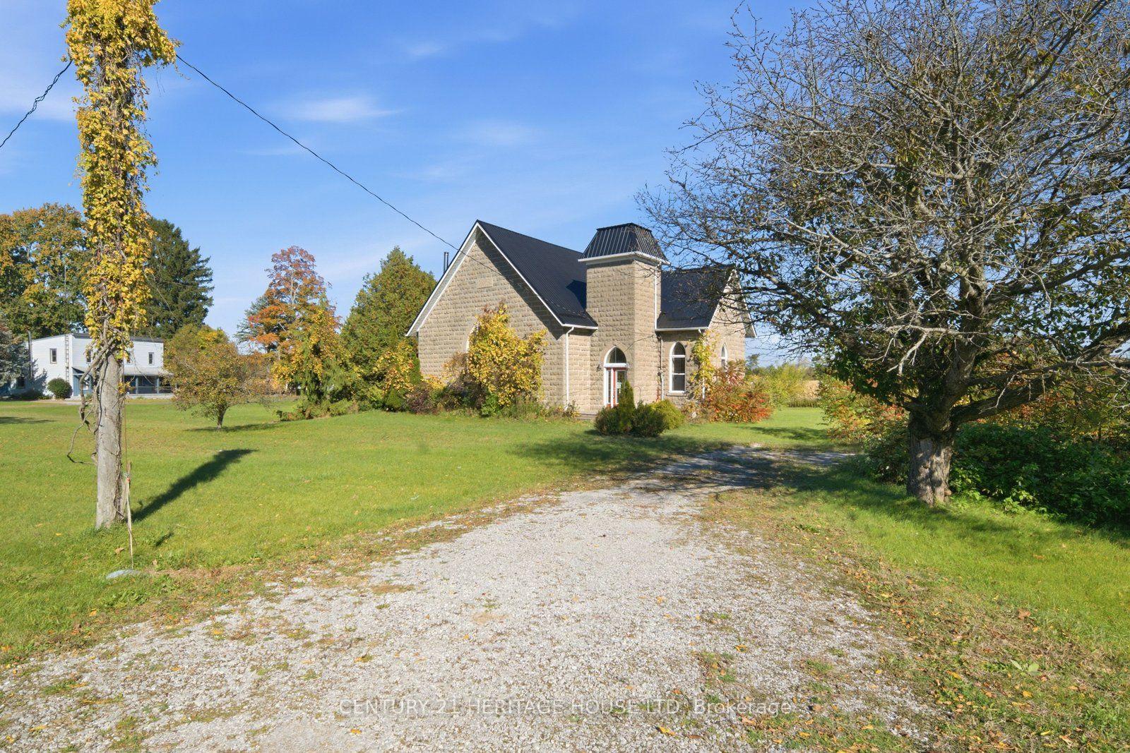 Photo 2 of 205 Norfolk County 45 Road, Norfolk, Rural Houghton — HOMEH