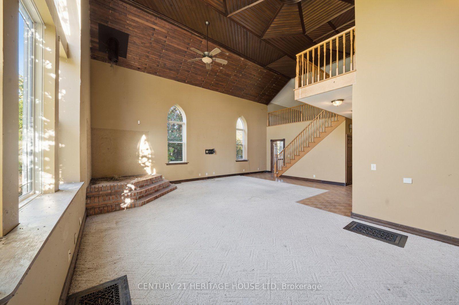 Photo 14 of 205 Norfolk County 45 Road, Norfolk, Rural Houghton — HOMEH
