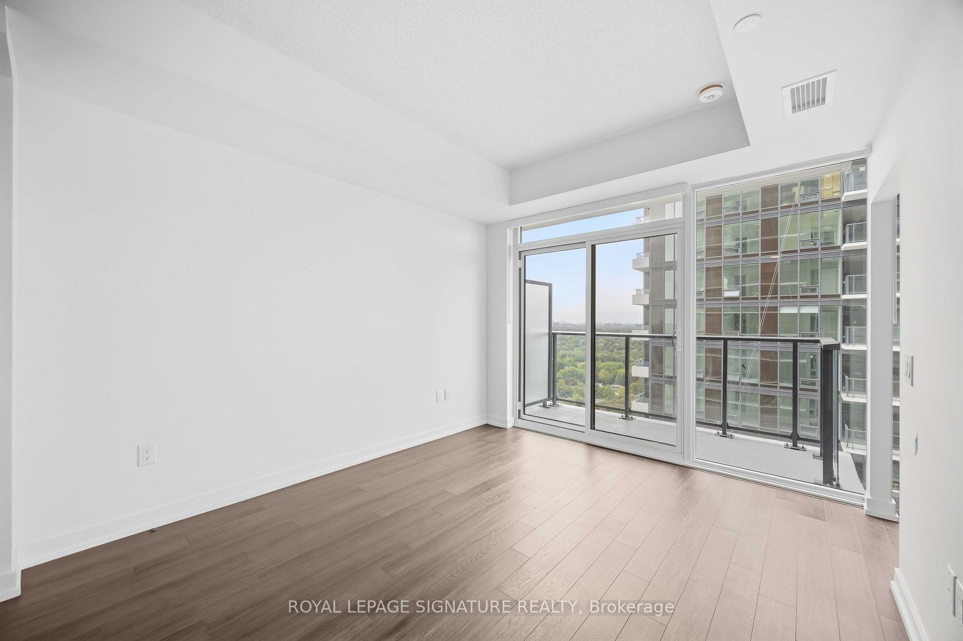Photo 7 of Unit 2216, 4010 Eglinton Avenue W, Etobicoke, Humber Heights — HOMEH