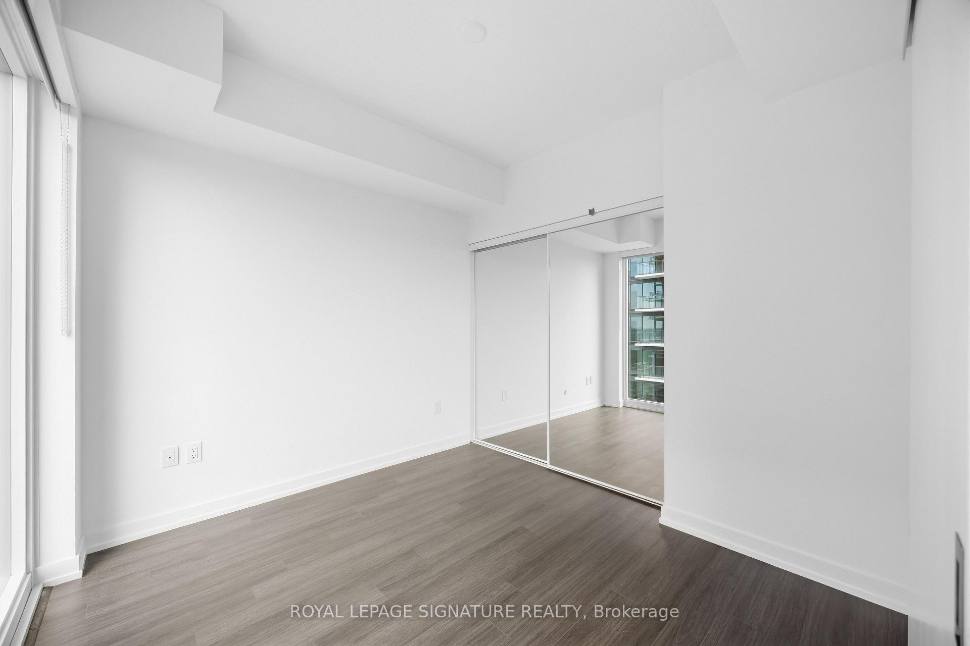 Photo 14 of Unit 2216, 4010 Eglinton Avenue W, Etobicoke, Humber Heights — HOMEH