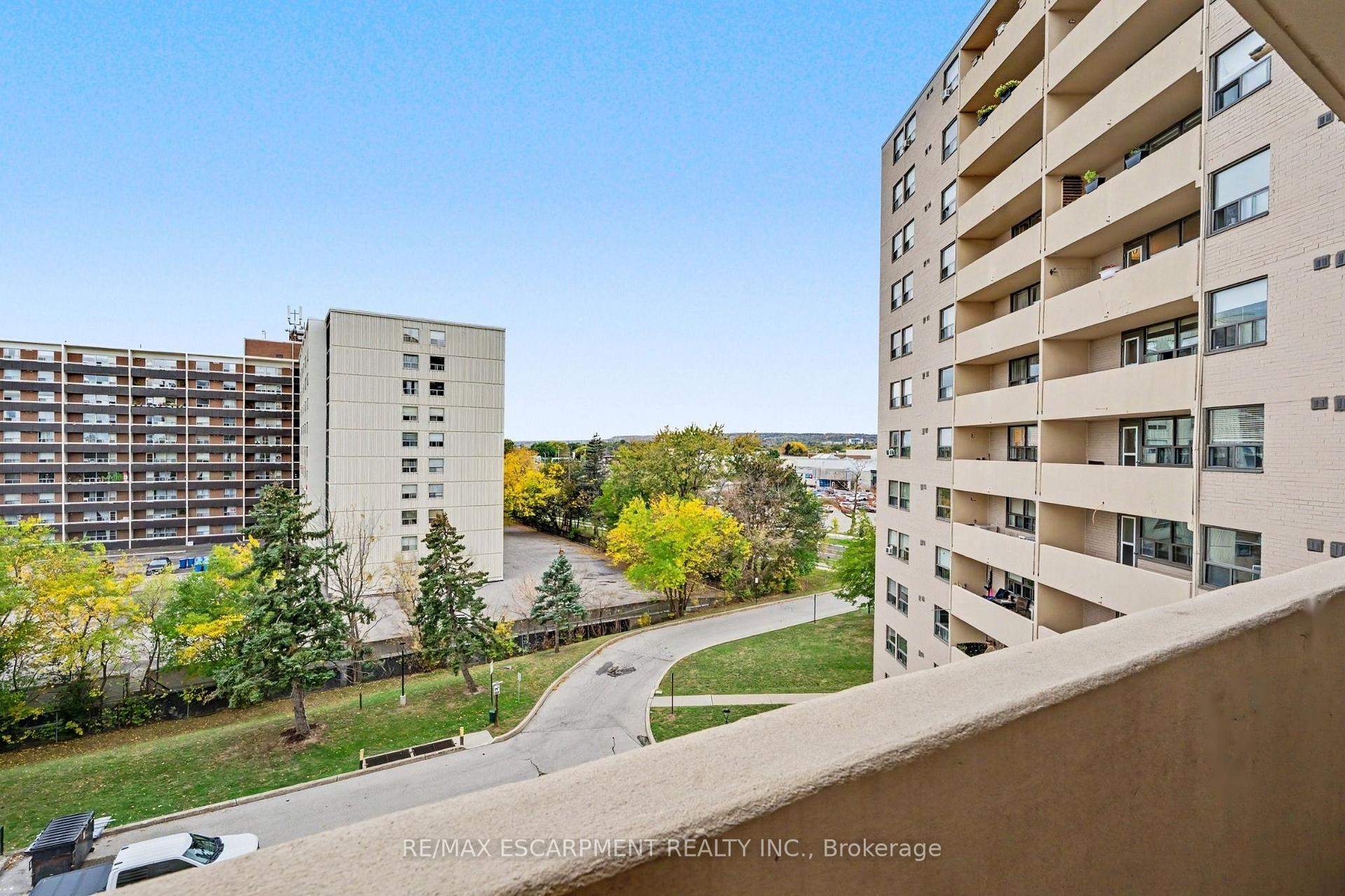 Photo 20 of Unit 614, 700 Dynes Road, Burlington, Roseland — HOMEH