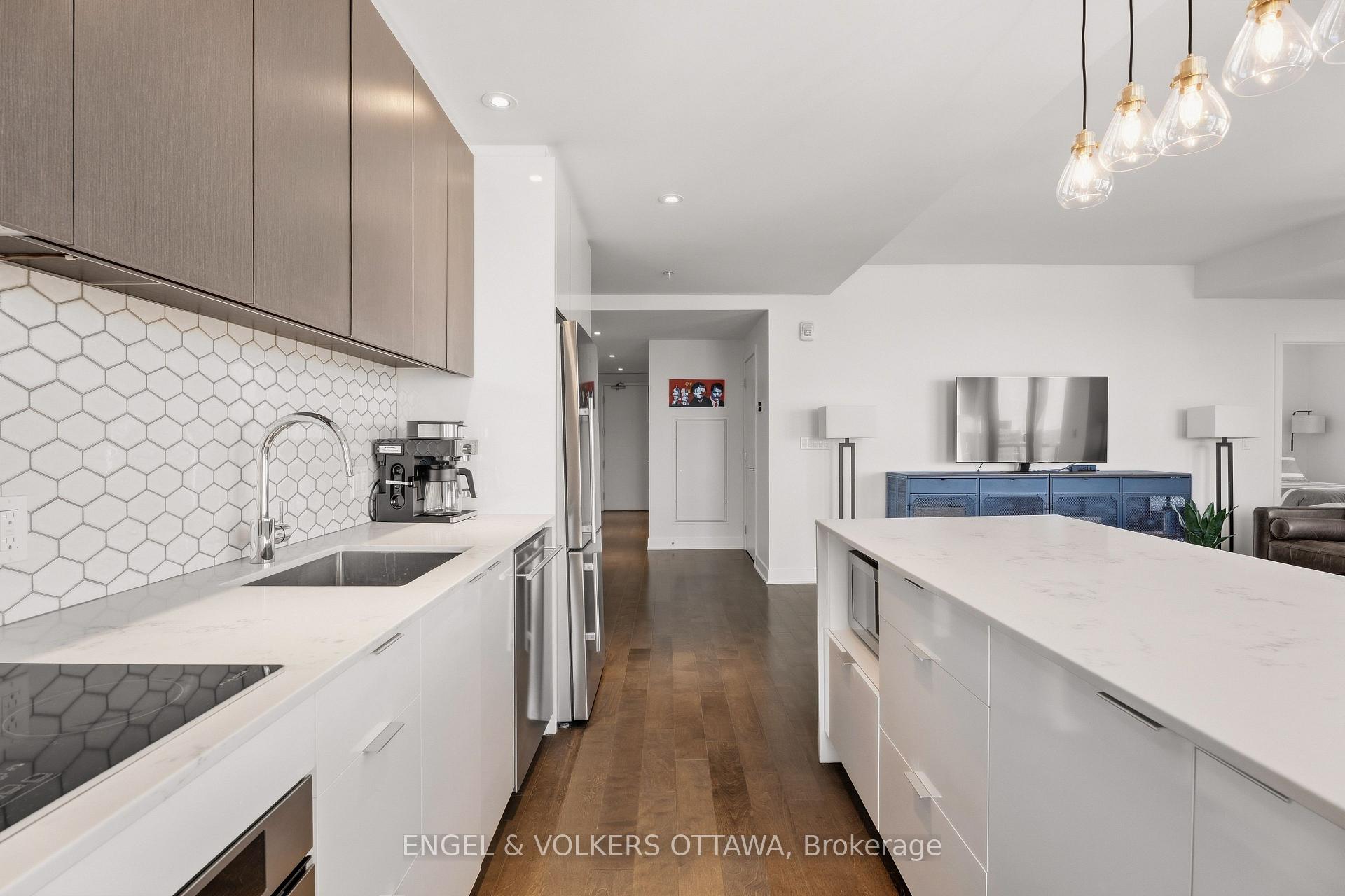 Photo 9 of Unit 2010, 20 Daly Avenue, Ottawa, Sandy Hill — HOMEH