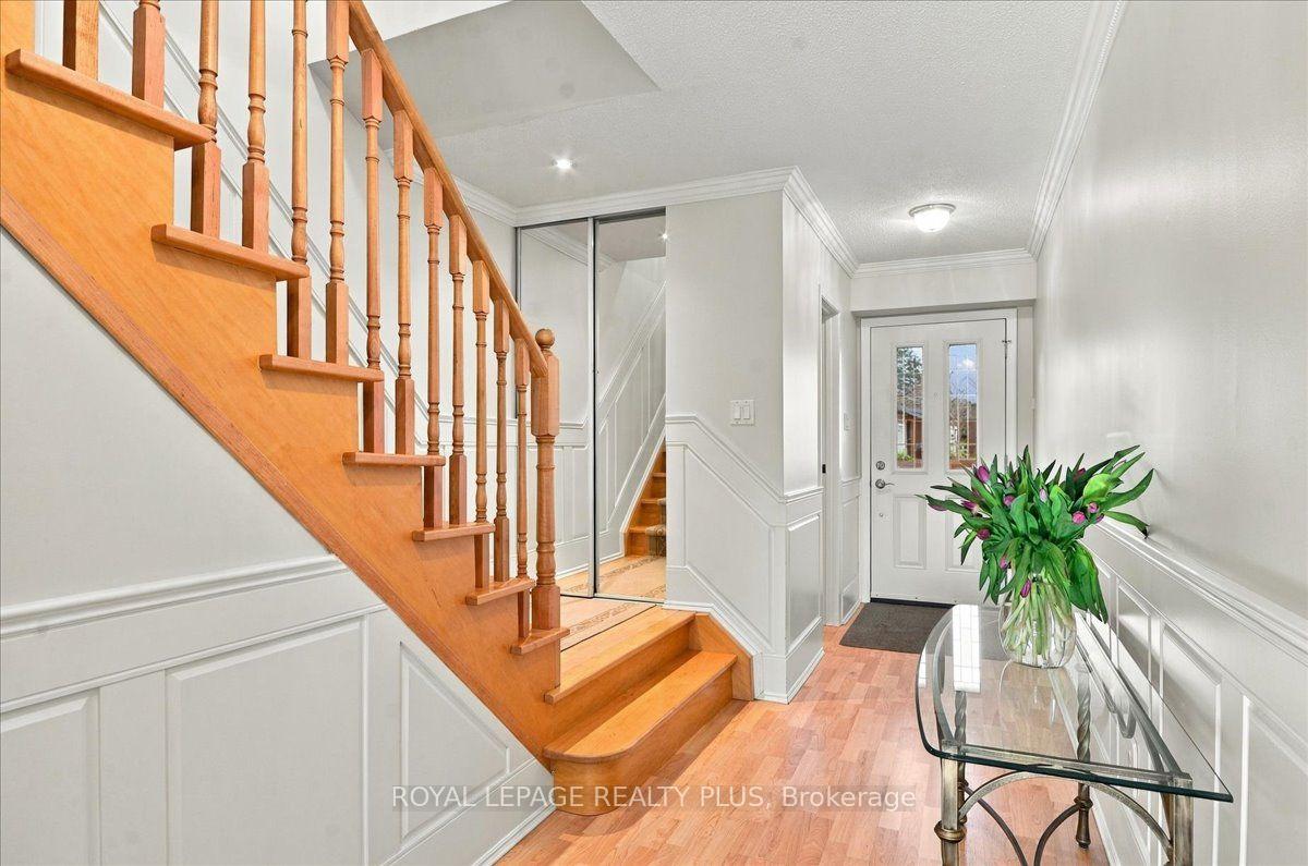 Photo 4 of Unit 4, 1951 Rathburn Road E, Mississauga, Rathwood — HOMEH