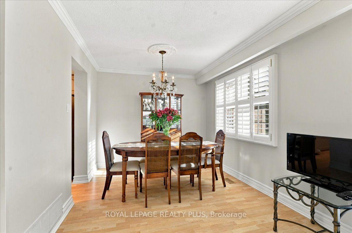 Photo 9 of Unit 4, 1951 Rathburn Road E, Mississauga, Rathwood — HOMEH