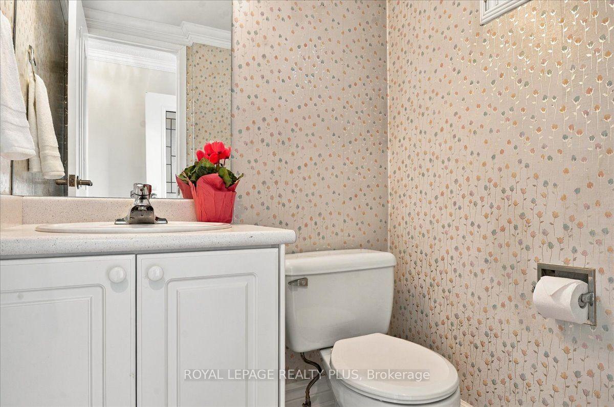 Photo 14 of Unit 4, 1951 Rathburn Road E, Mississauga, Rathwood — HOMEH