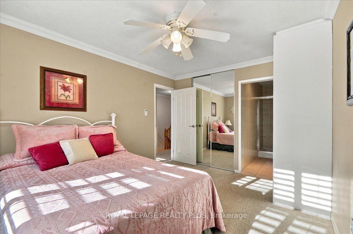 Photo 18 of Unit 4, 1951 Rathburn Road E, Mississauga, Rathwood — HOMEH