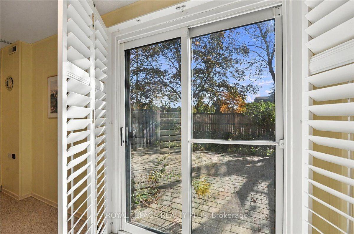 Photo 34 of Unit 4, 1951 Rathburn Road E, Mississauga, Rathwood — HOMEH