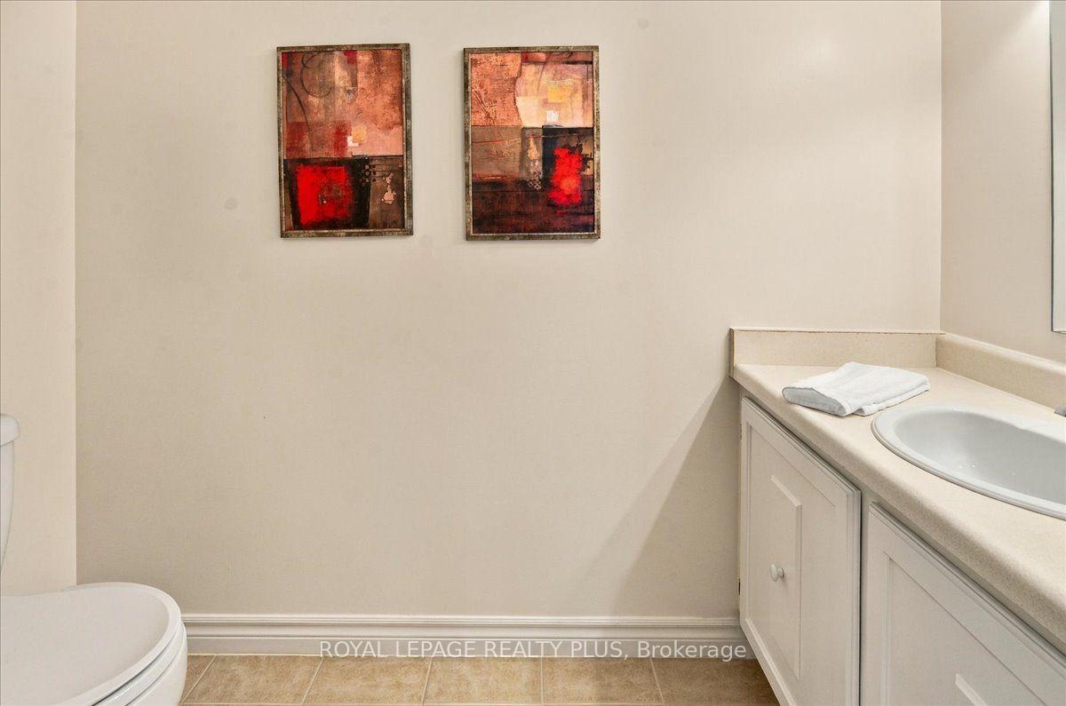 Photo 35 of Unit 4, 1951 Rathburn Road E, Mississauga, Rathwood — HOMEH