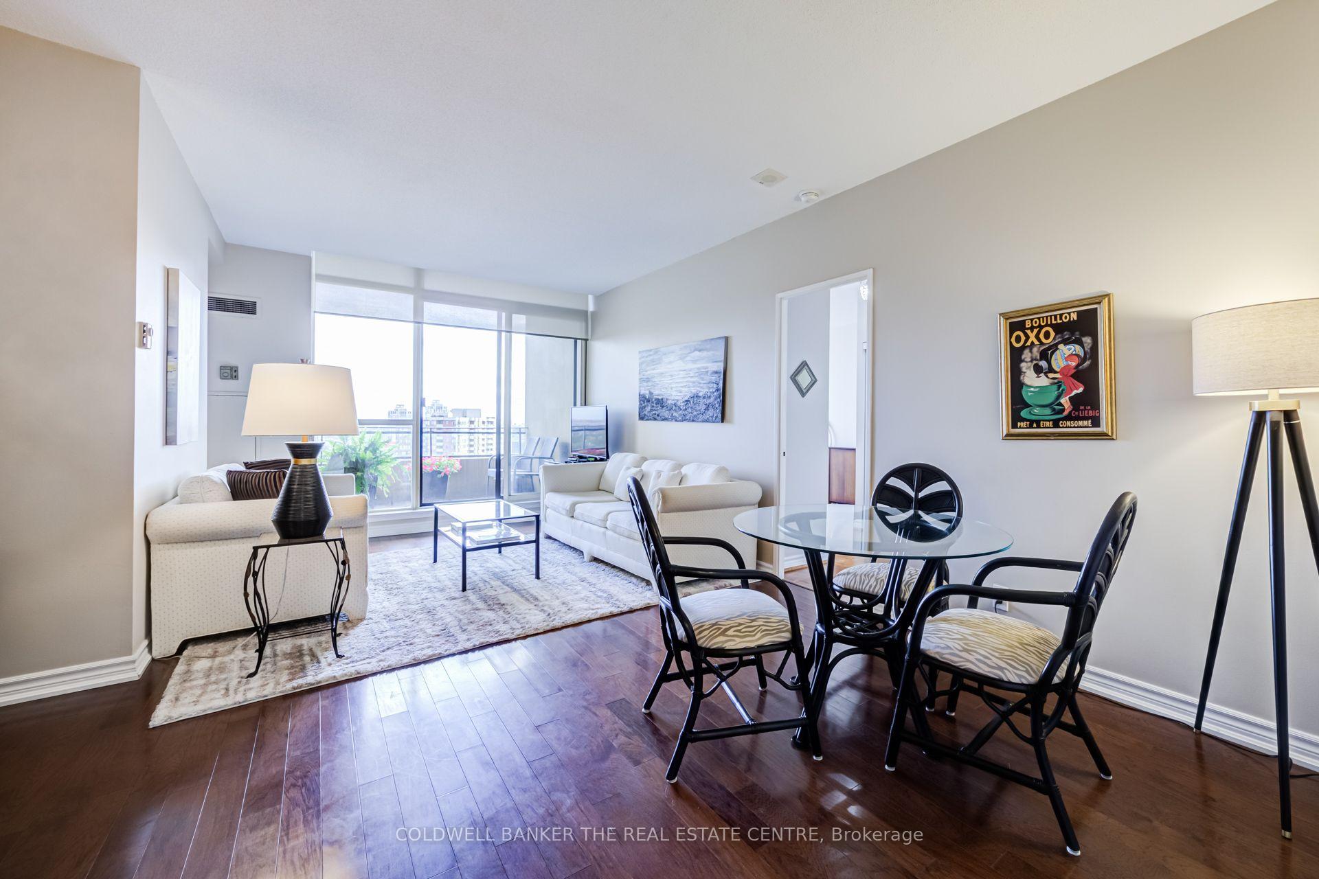 Photo 5 of Unit Ph22, 32 Clarissa Drive, Richmond Hill, Harding — HOMEH