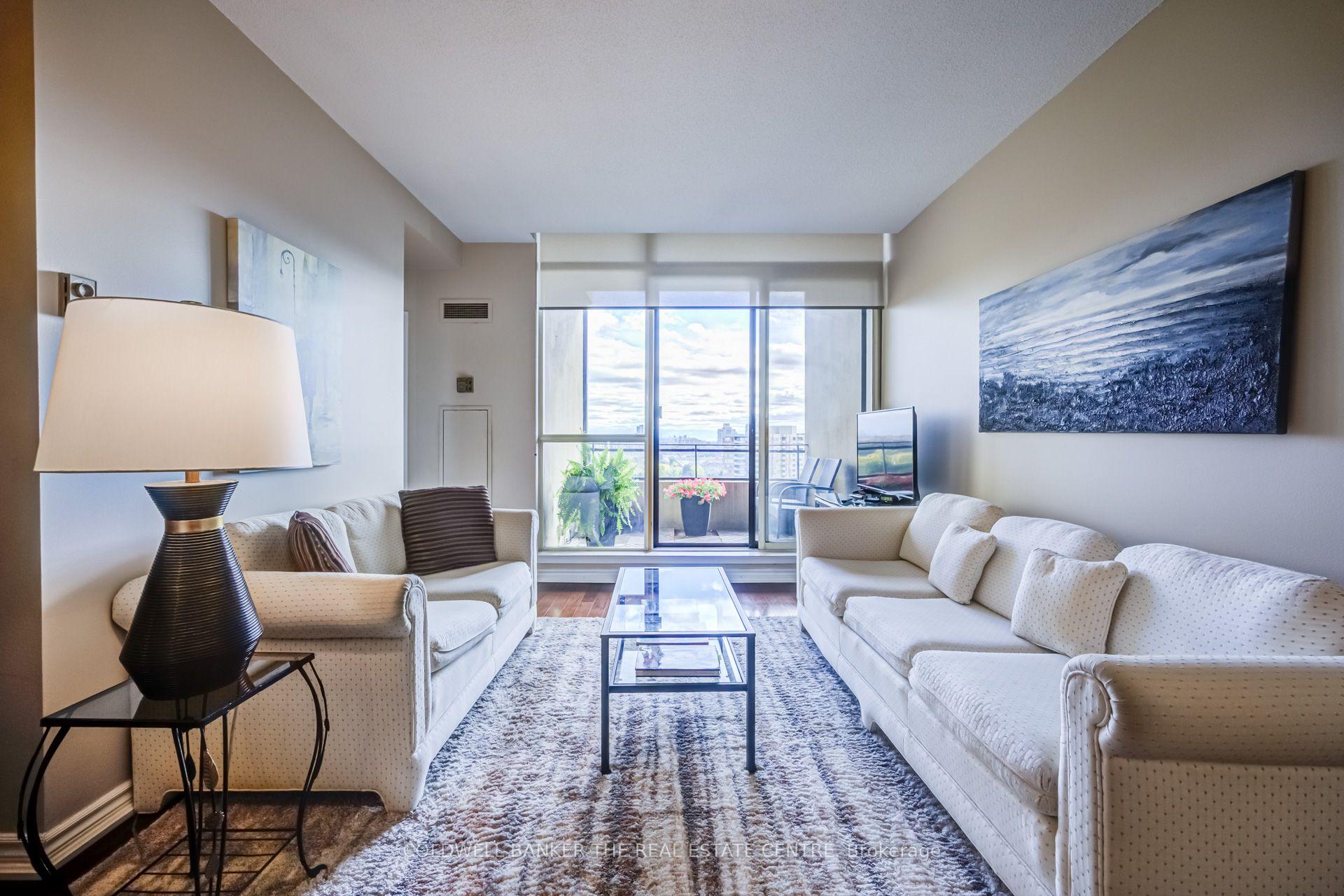 Photo 10 of Unit Ph22, 32 Clarissa Drive, Richmond Hill, Harding — HOMEH