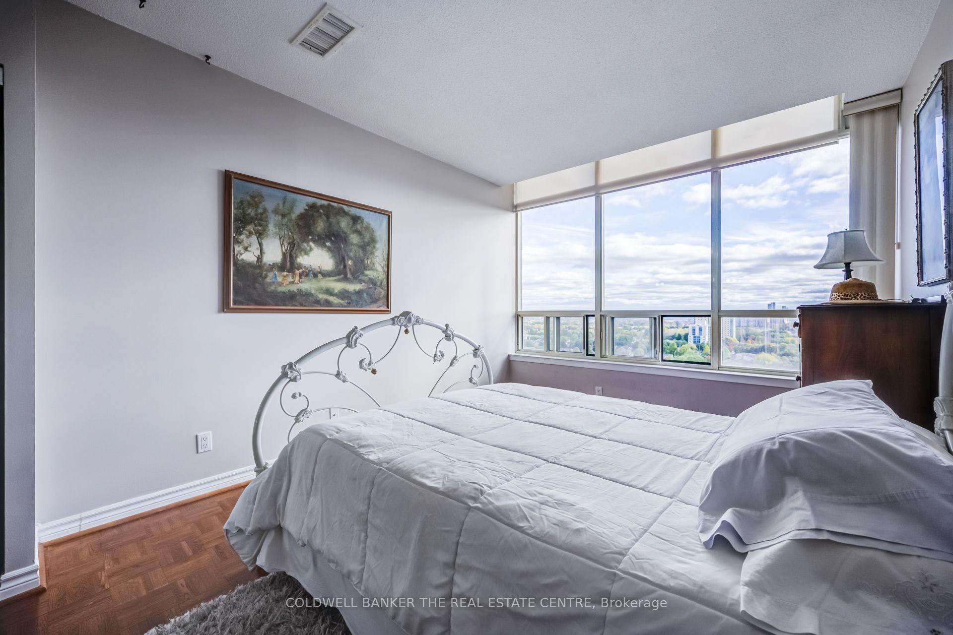 Photo 20 of Unit Ph22, 32 Clarissa Drive, Richmond Hill, Harding — HOMEH