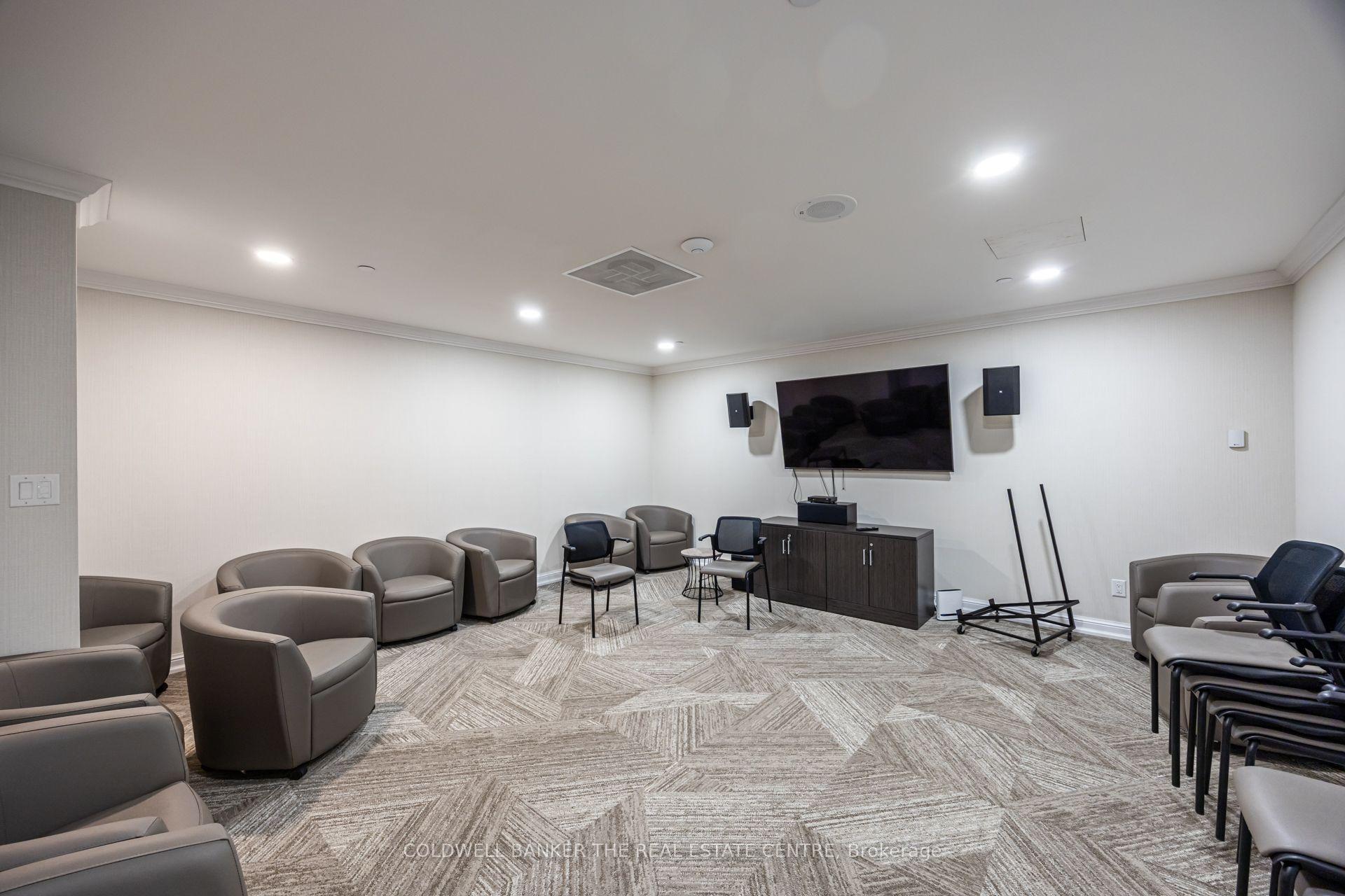 Photo 34 of Unit Ph22, 32 Clarissa Drive, Richmond Hill, Harding — HOMEH