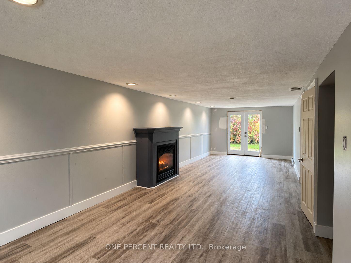 Photo 21 of 526 Highland Crescent, Brock, Beaverton — HOMEH