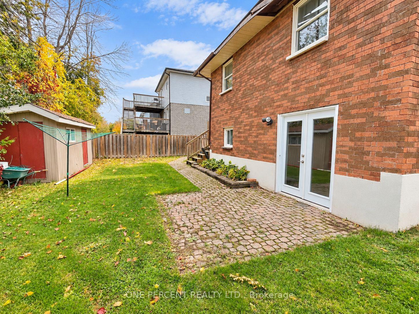 Photo 32 of 526 Highland Crescent, Brock, Beaverton — HOMEH