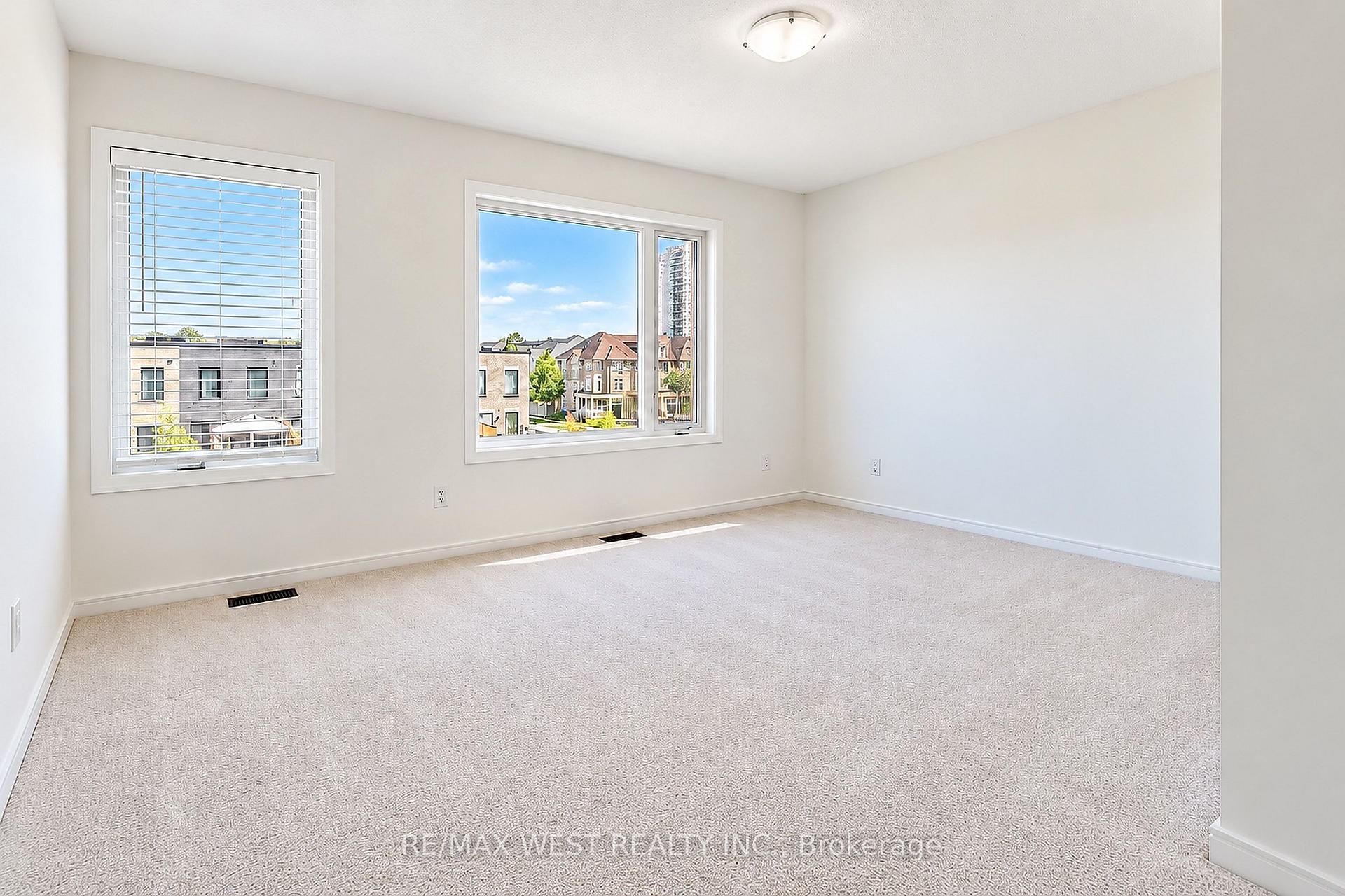 Photo 13 of 227 Monarch Avenue, Ajax, South West — HOMEH