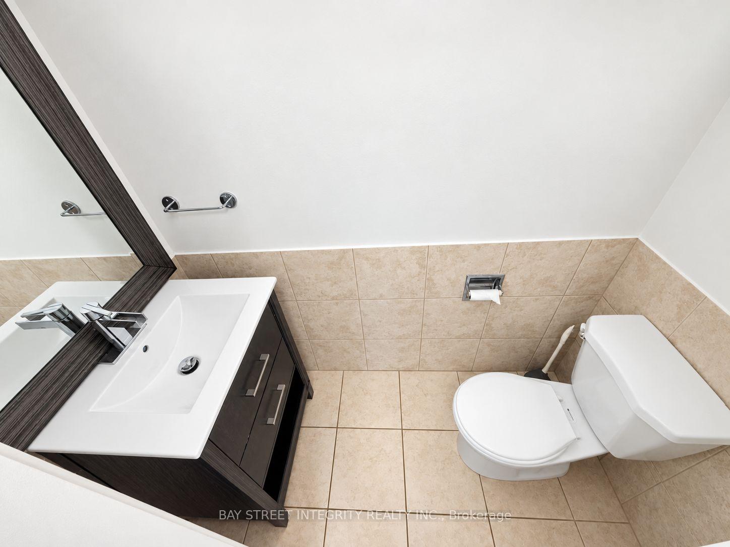 Photo 12 of Unit 29, 1580 Lancaster Drive, Oakville, Falgarwood — HOMEH