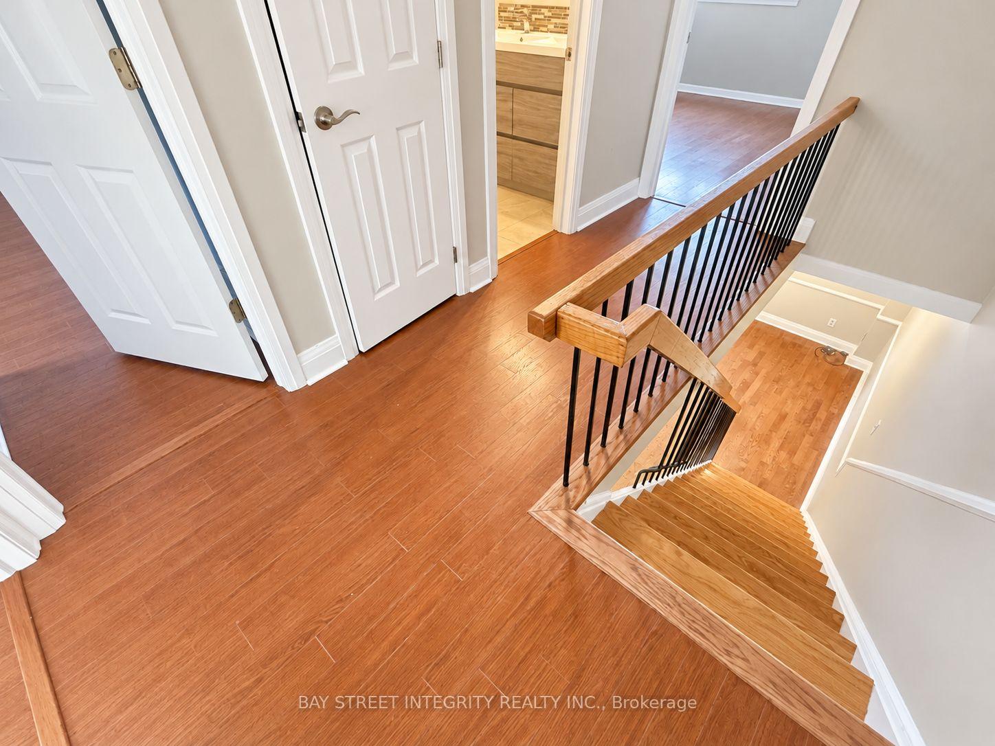 Photo 14 of Unit 29, 1580 Lancaster Drive, Oakville, Falgarwood — HOMEH