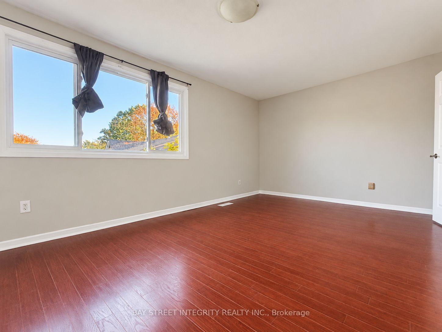 Photo 16 of Unit 29, 1580 Lancaster Drive, Oakville, Falgarwood — HOMEH