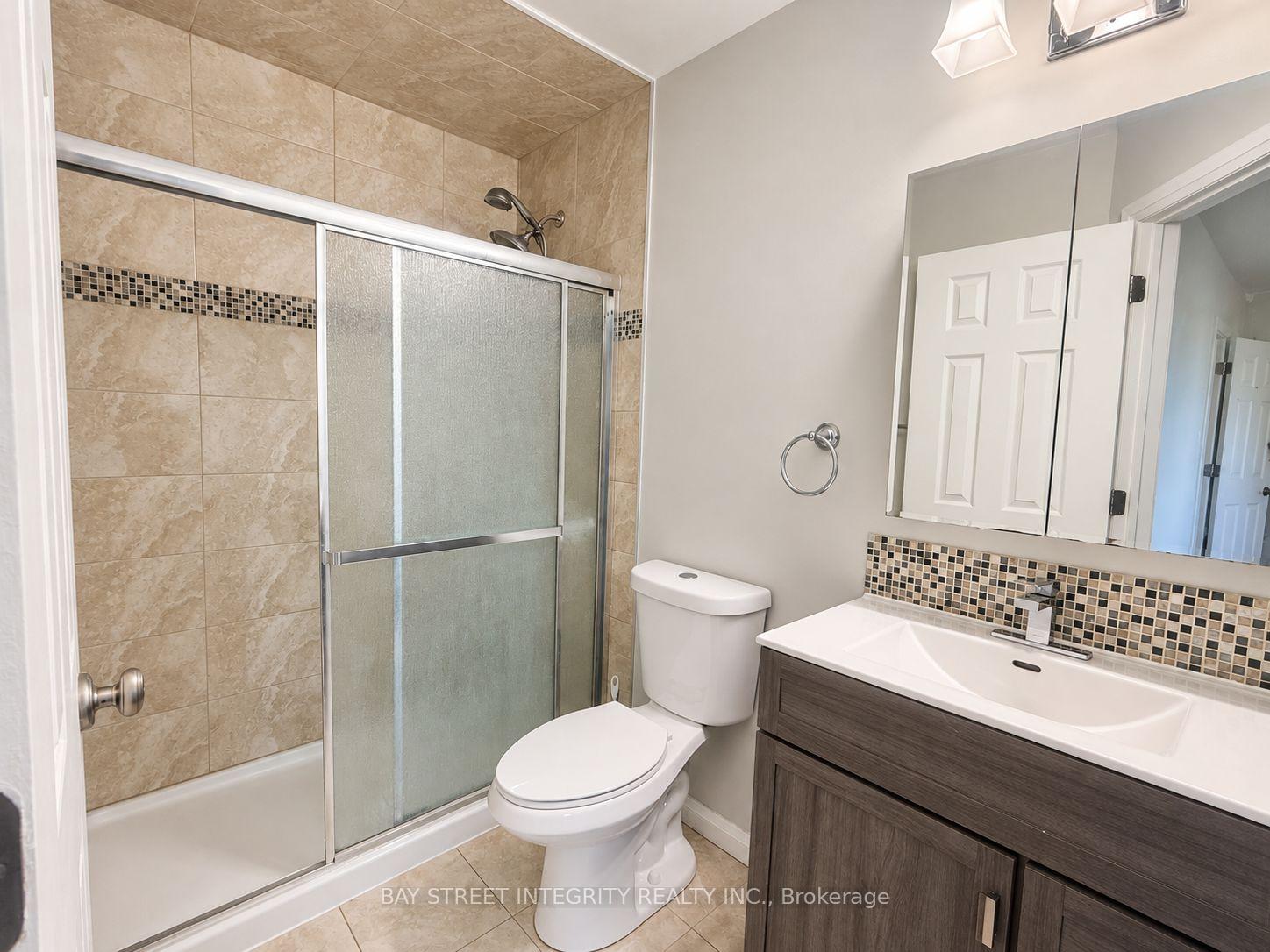 Photo 17 of Unit 29, 1580 Lancaster Drive, Oakville, Falgarwood — HOMEH