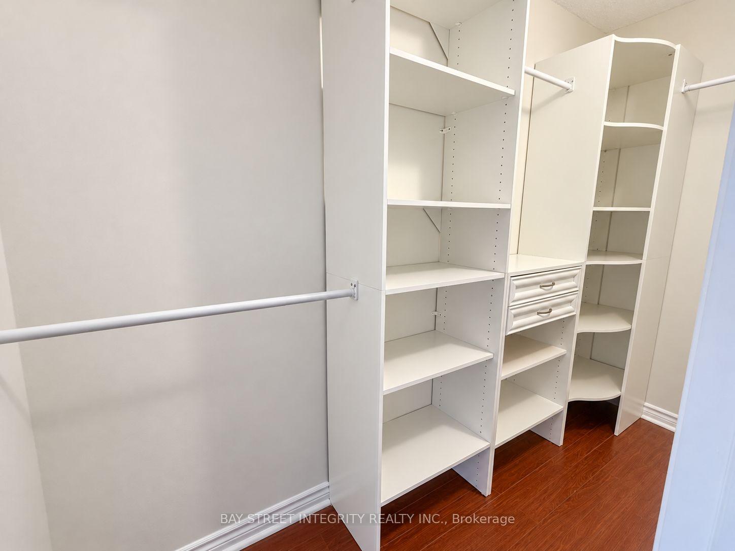 Photo 18 of Unit 29, 1580 Lancaster Drive, Oakville, Falgarwood — HOMEH