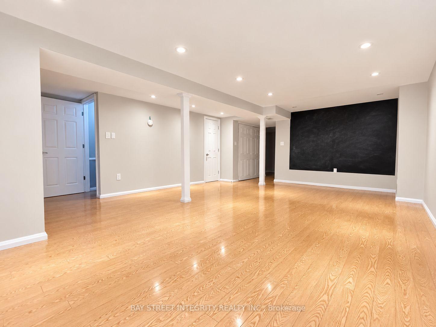 Photo 26 of Unit 29, 1580 Lancaster Drive, Oakville, Falgarwood — HOMEH