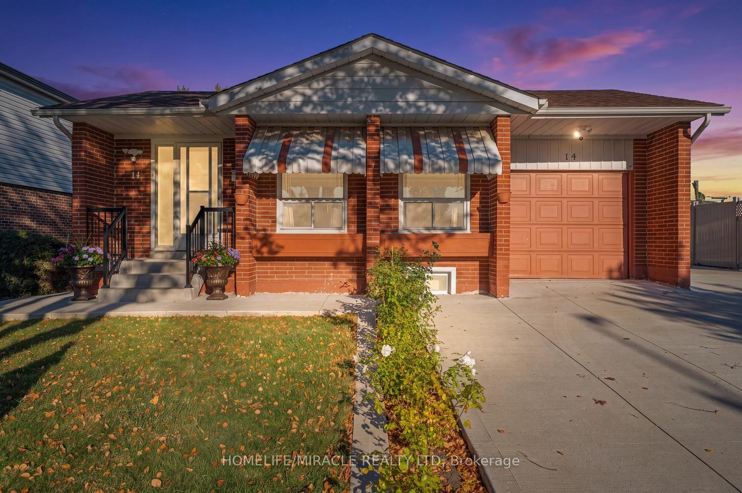 Photo 1 of 14 Tinton Crescent, Etobicoke, West Humber-Clairville — HOMEH
