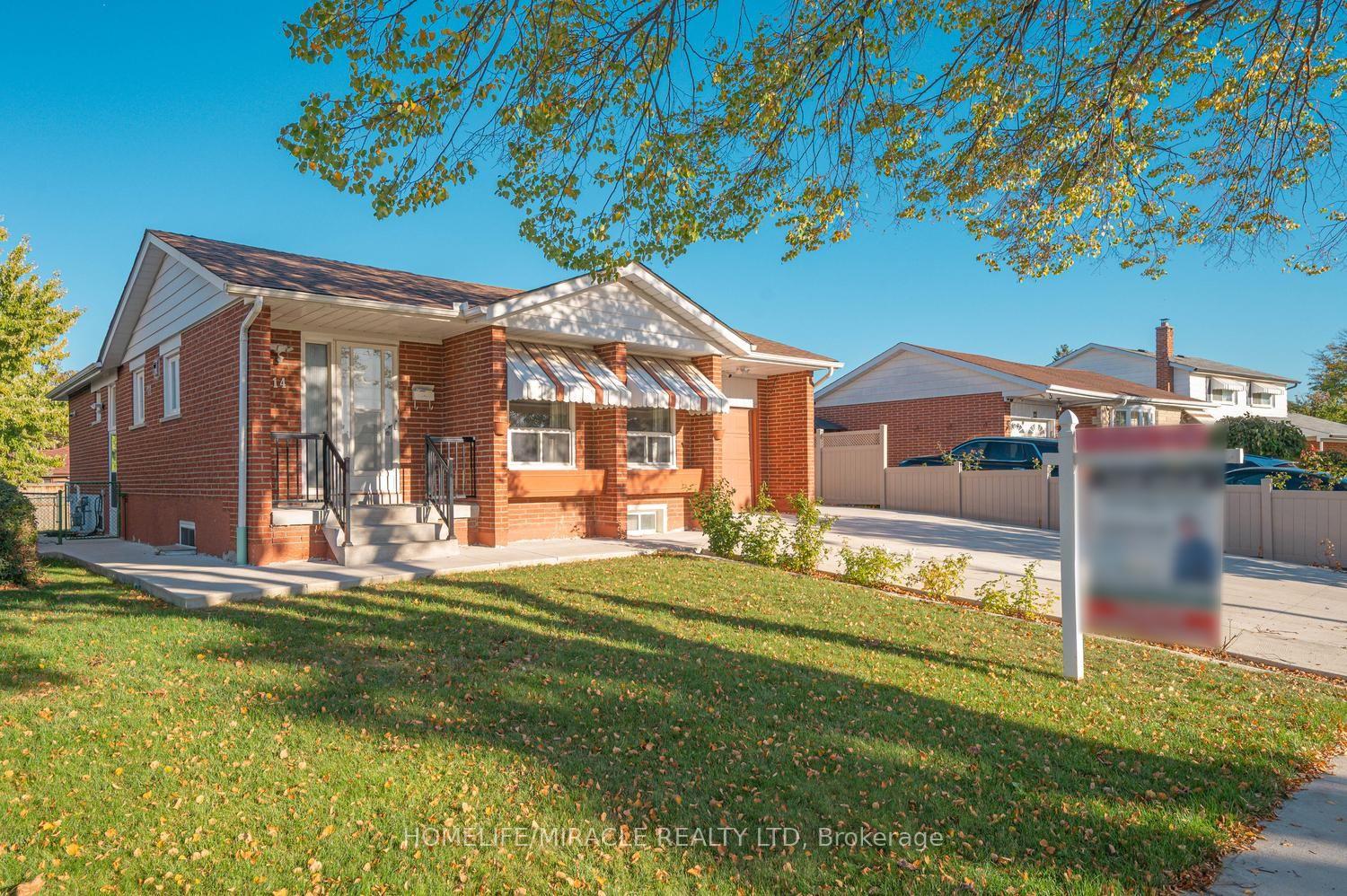 Photo 3 of 14 Tinton Crescent, Etobicoke, West Humber-Clairville — HOMEH