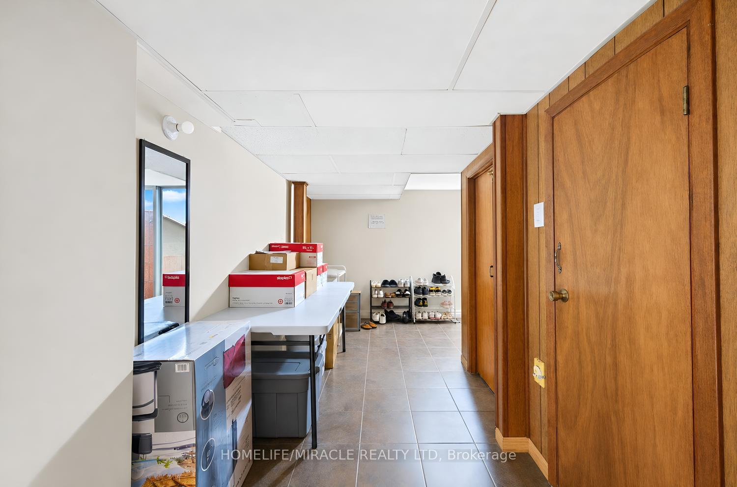 Photo 43 of 14 Tinton Crescent, Etobicoke, West Humber-Clairville — HOMEH