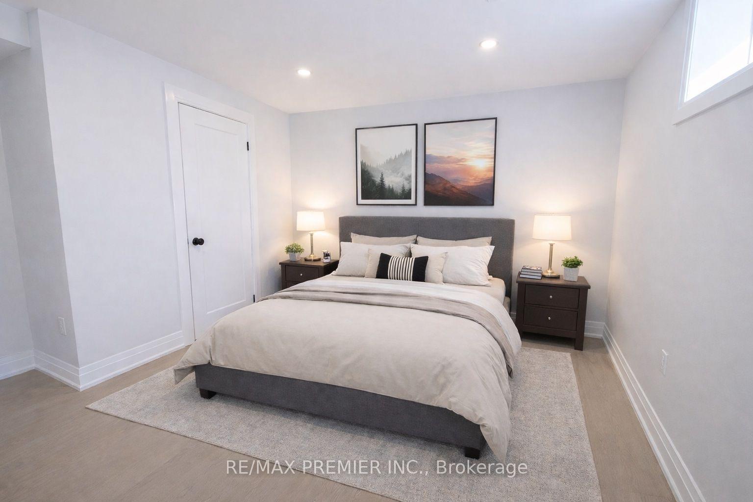 Photo 7 of 115 Mapes Avenue, Vaughan, West Woodbridge — HOMEH
