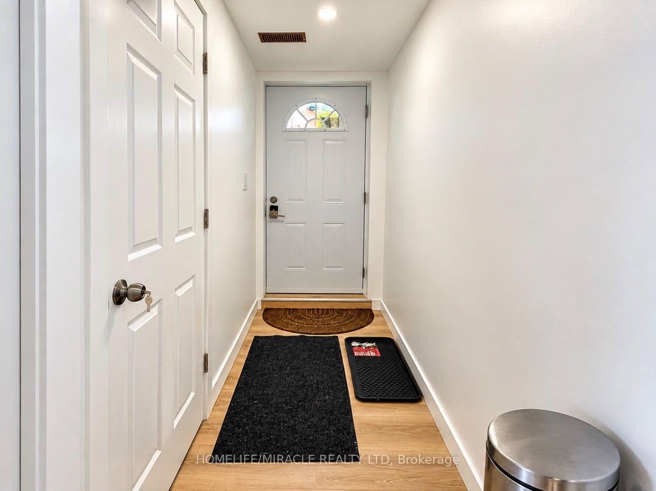 Photo 3 of Unit Basement, 5 Wagoners Trail, Guelph, Kortright Hills — HOMEH