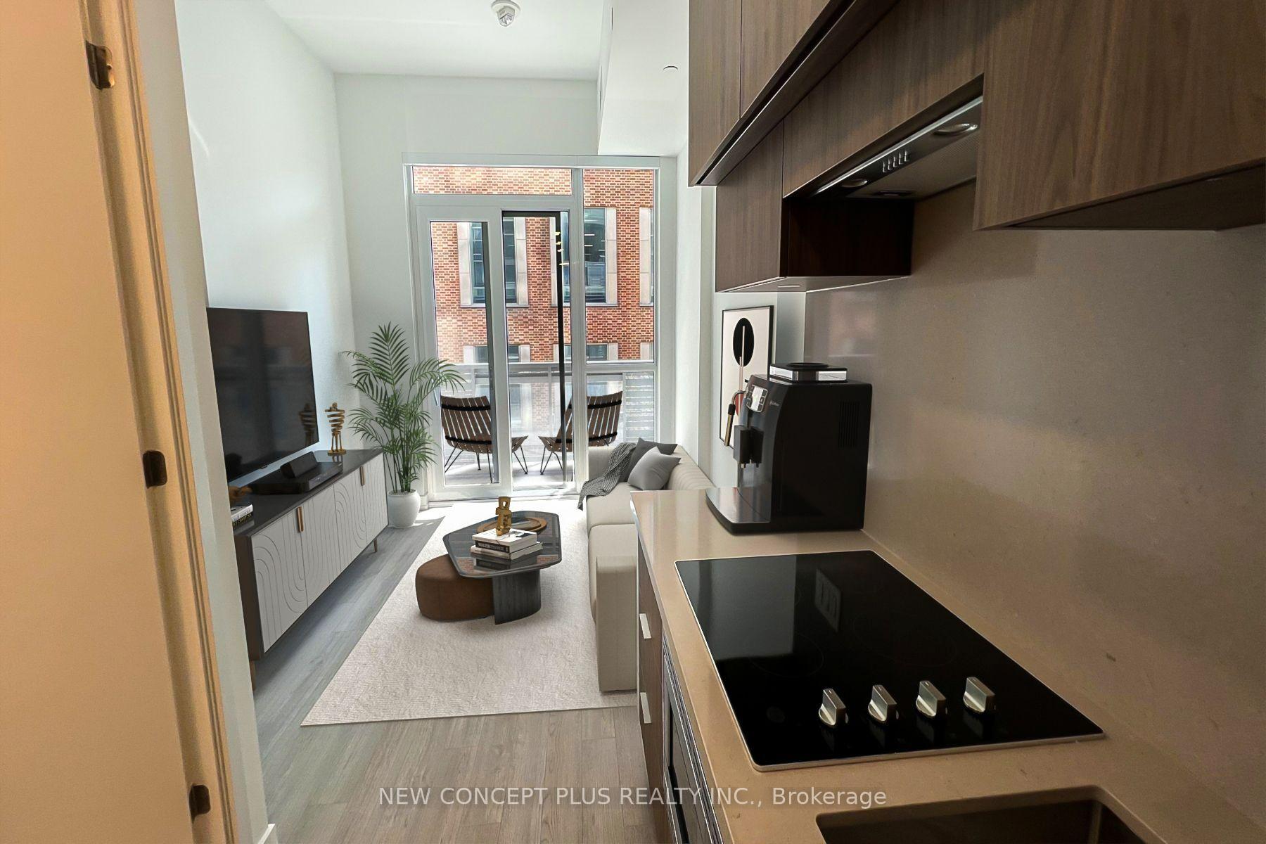 Photo 2 of Unit 404, 39 Roehampton Avenue, Toronto, Mount Pleasant West — HOMEH