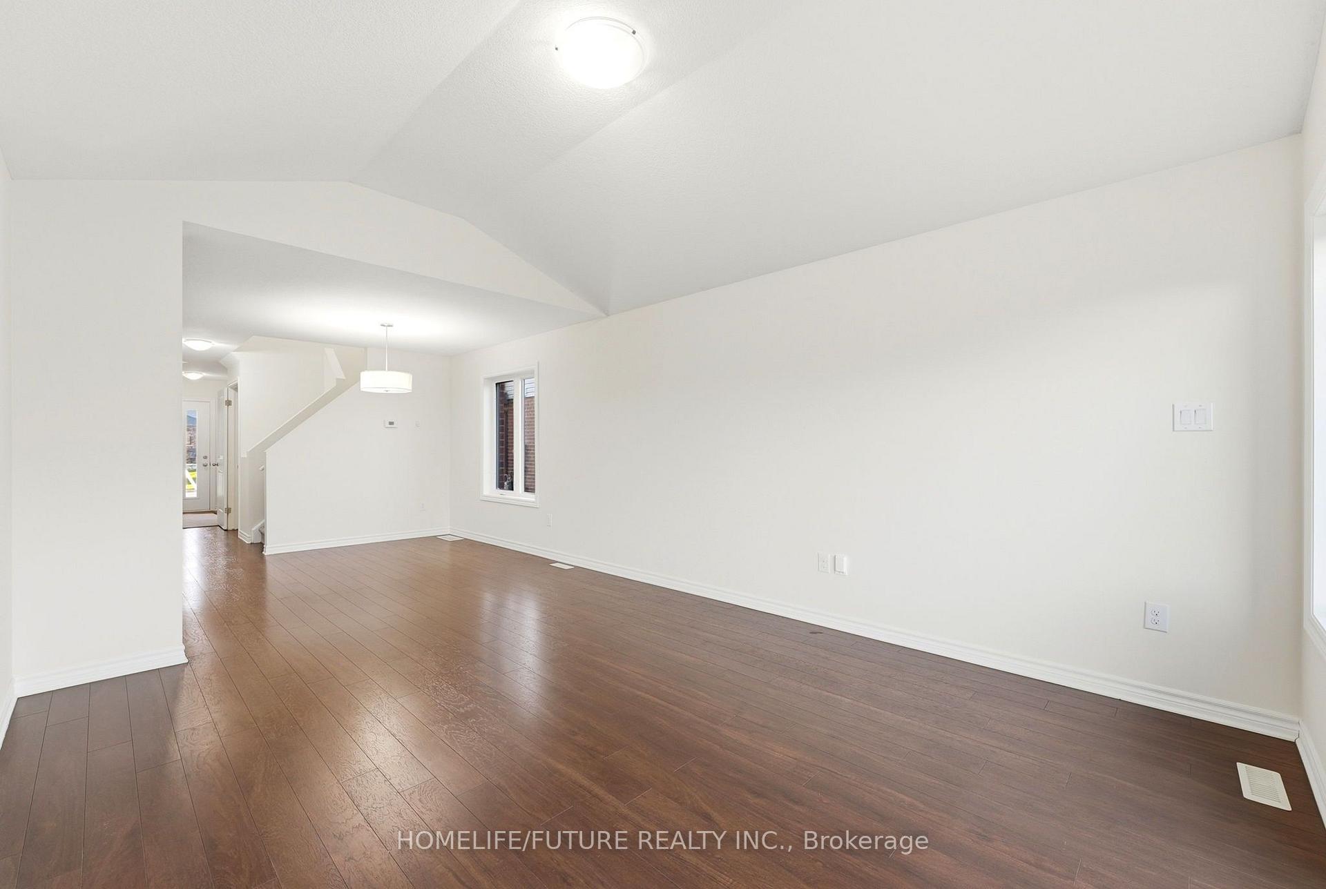 Photo 11 of 1357 Michael Circle, London, East D — HOMEH