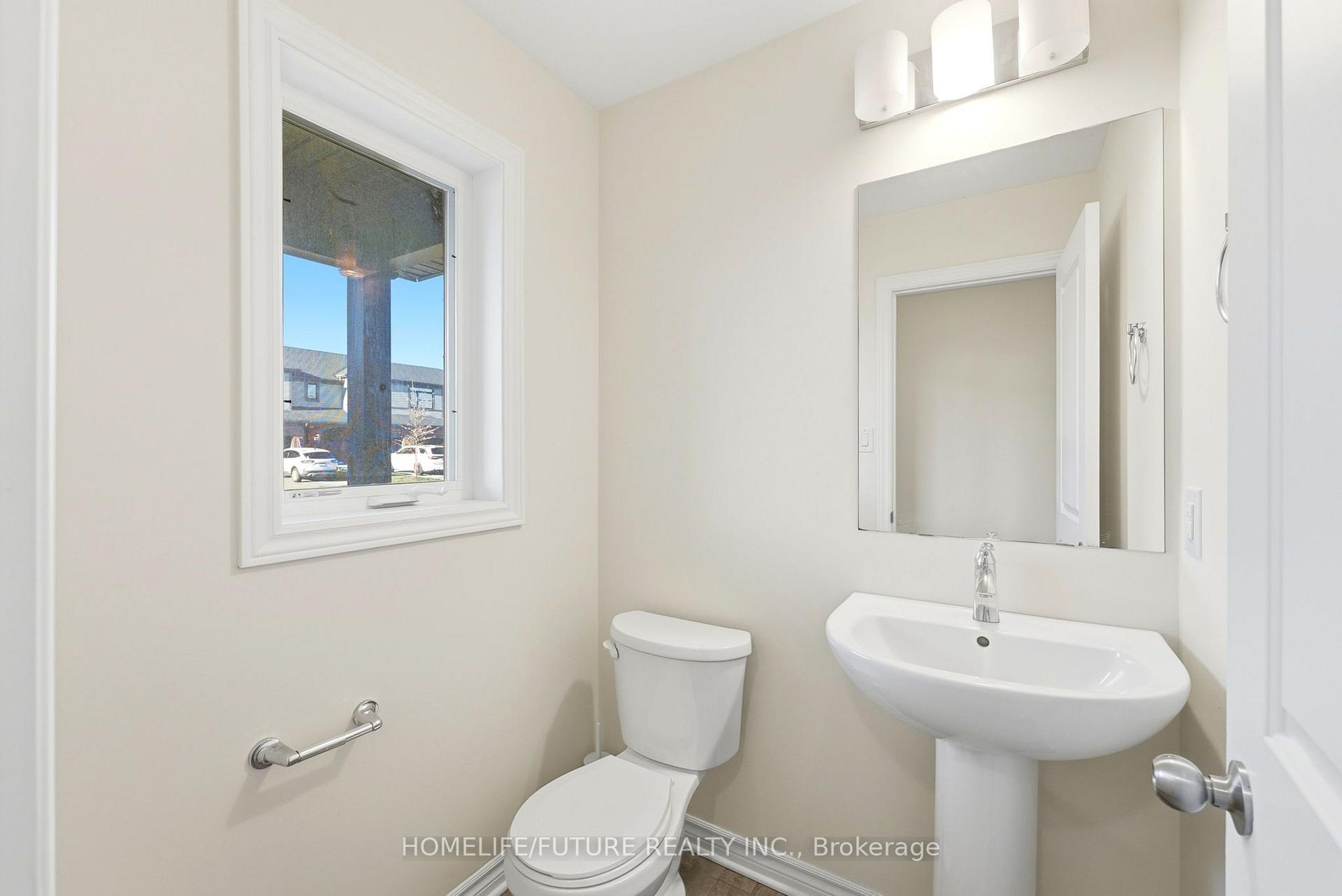 Photo 17 of 1357 Michael Circle, London, East D — HOMEH